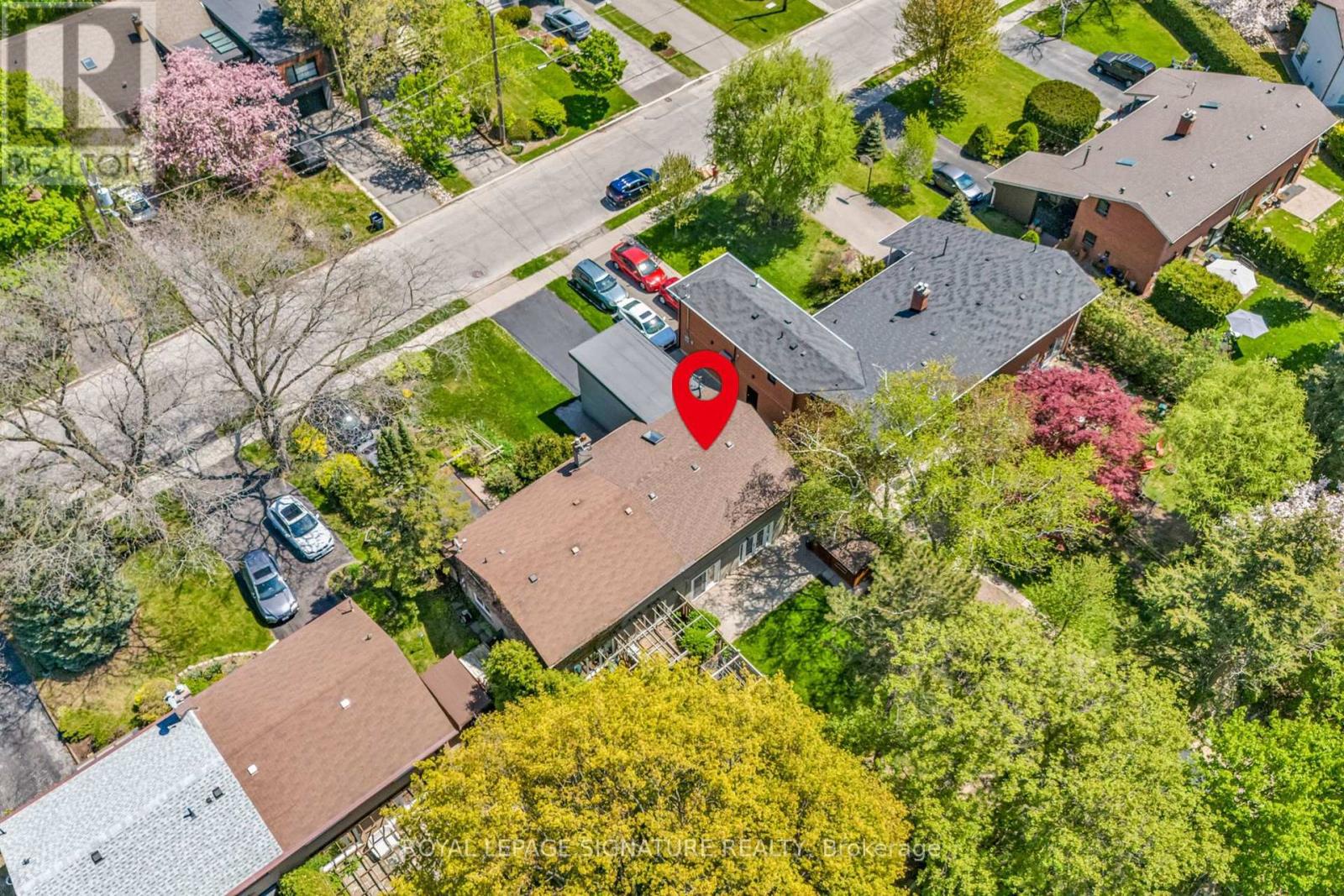 136 Three Valleys Drive, Toronto (parkwoods-donalda), Ontario