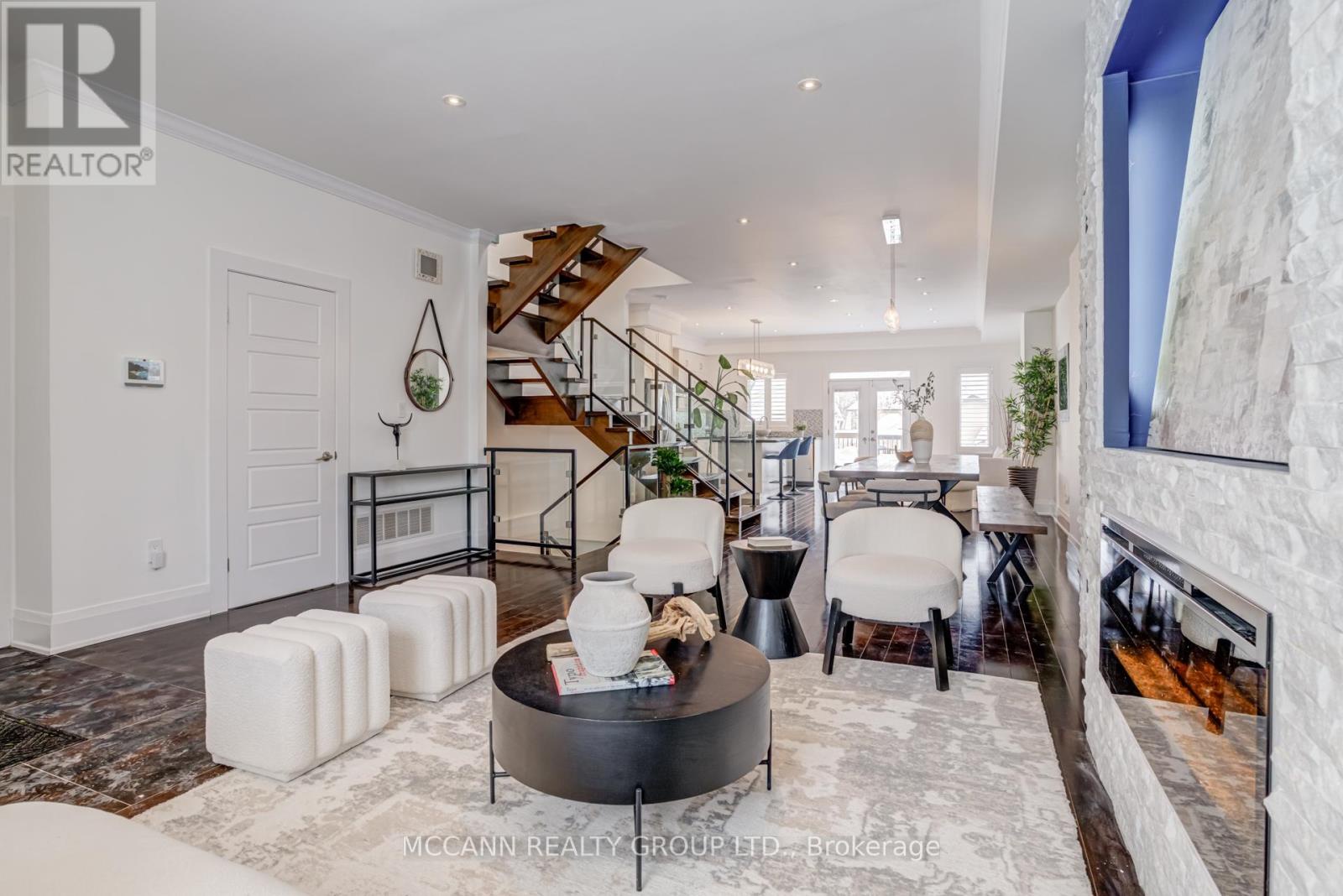 1155 Greenwood Avenue, Toronto (east York), Ontario