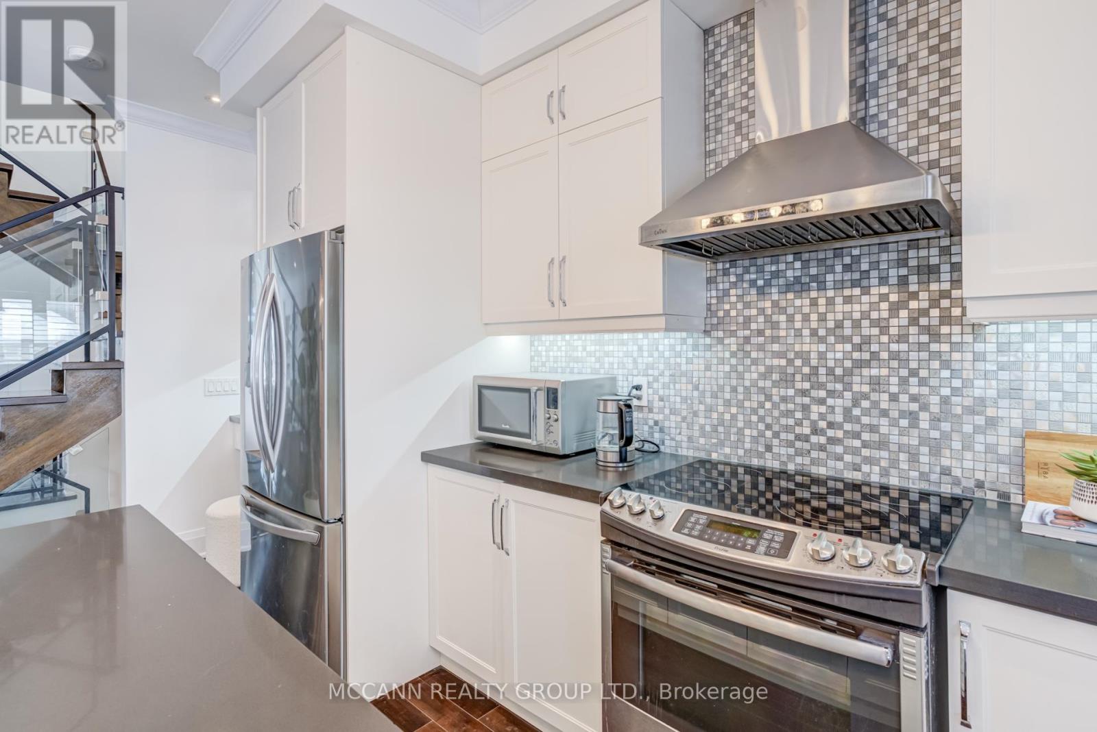 1155 Greenwood Avenue, Toronto (east York), Ontario