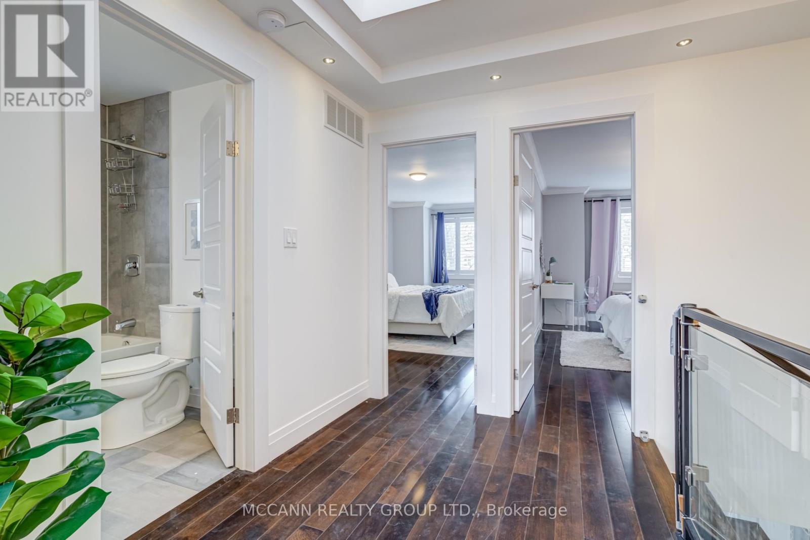 1155 Greenwood Avenue, Toronto (east York), Ontario