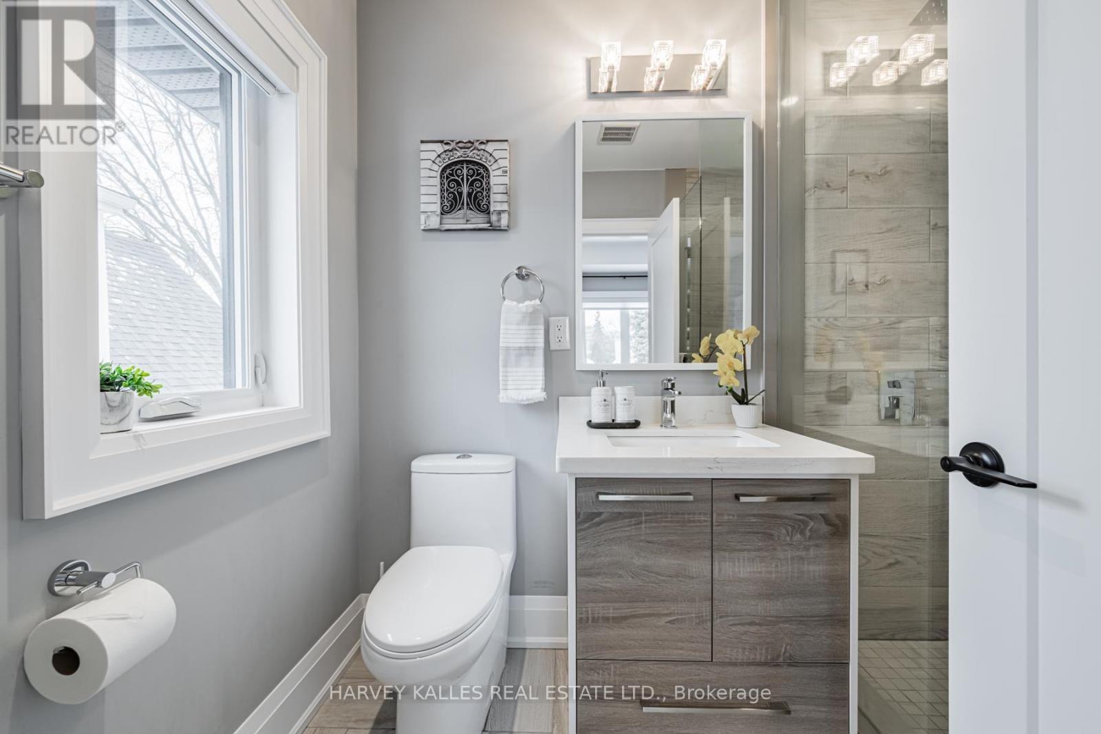 39 Amsterdam Avenue, Toronto (o'connor-parkview), Ontario