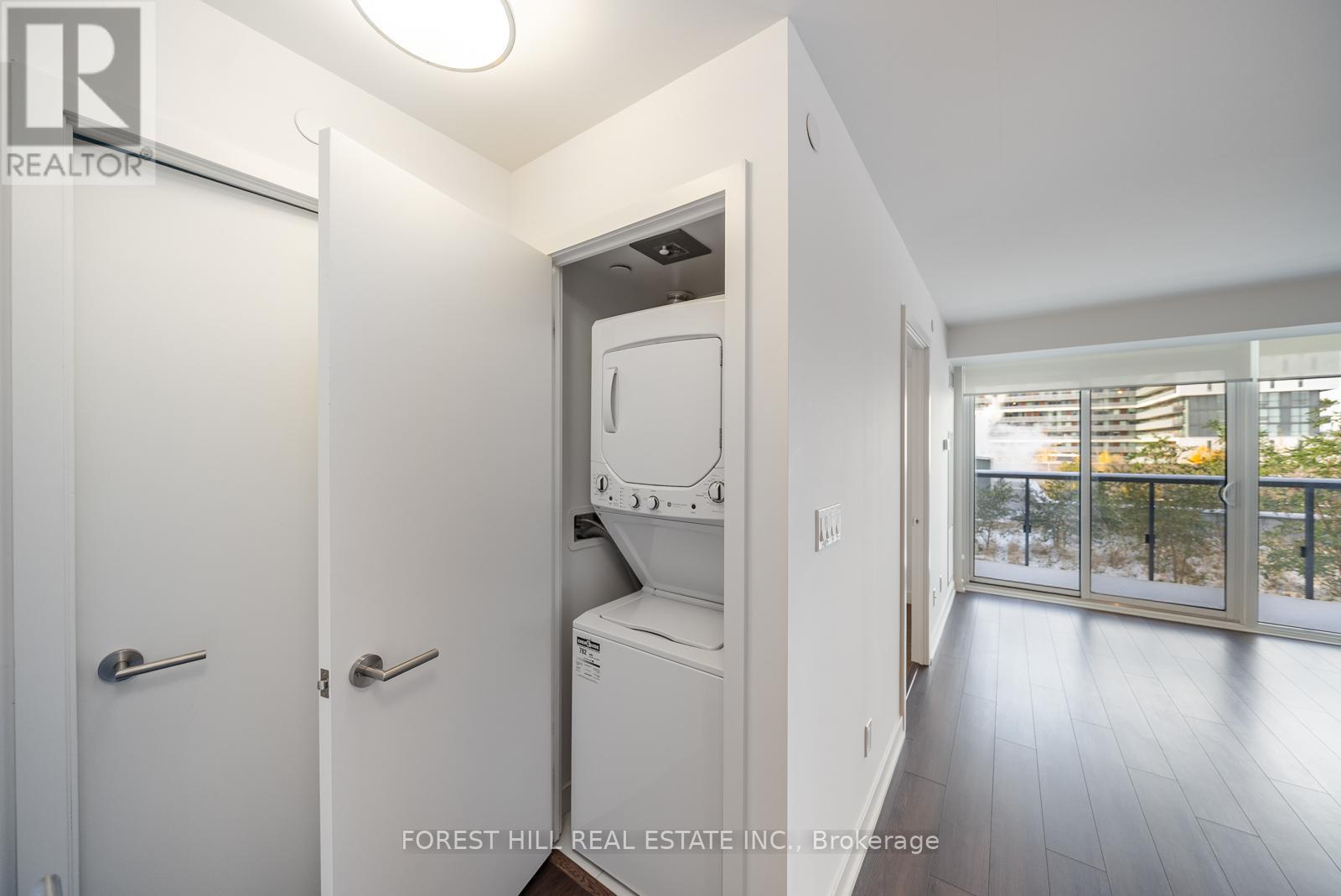 423 - 120 Varna Drive, Toronto (englemount-lawrence), Ontario