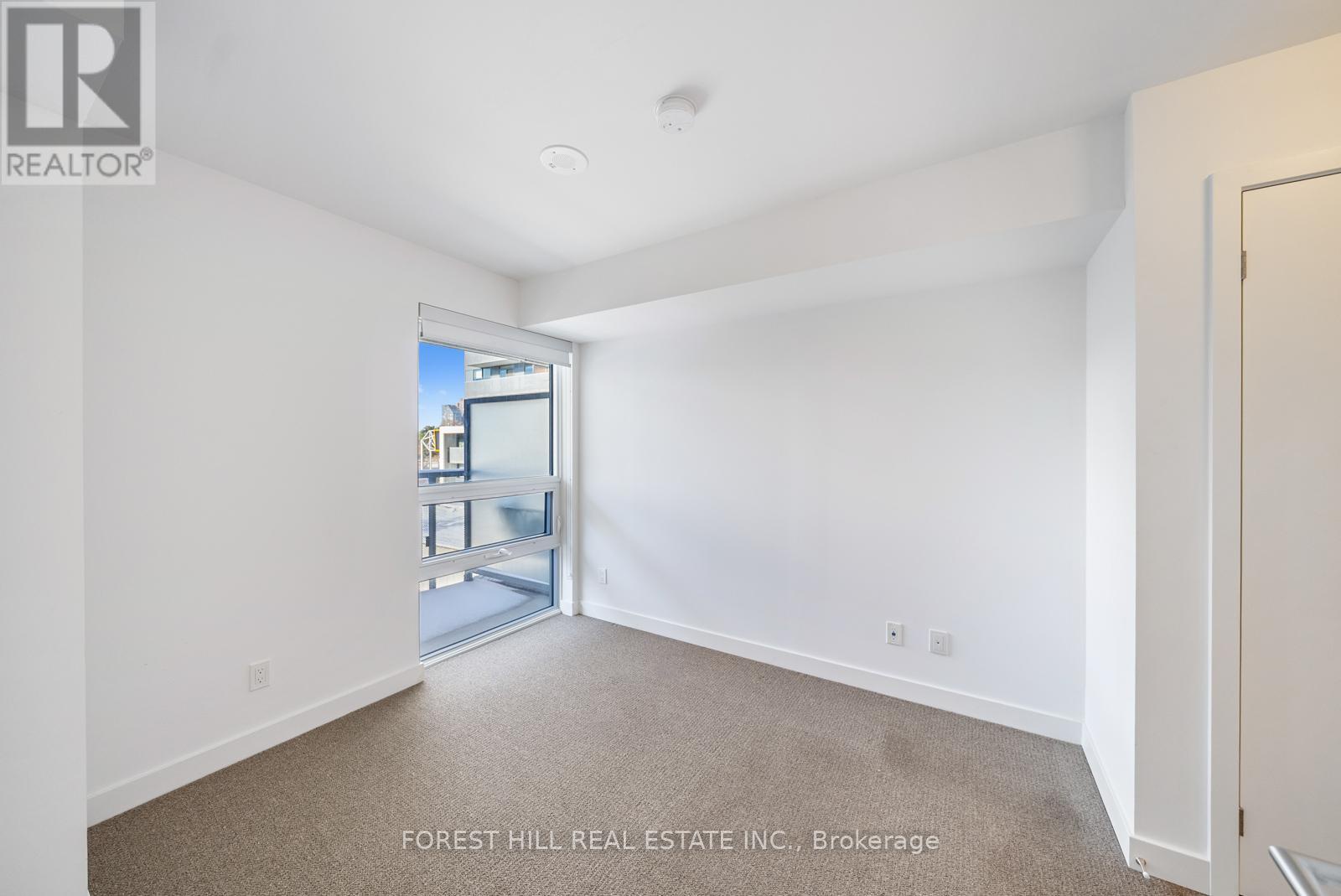 423 - 120 Varna Drive, Toronto (englemount-lawrence), Ontario