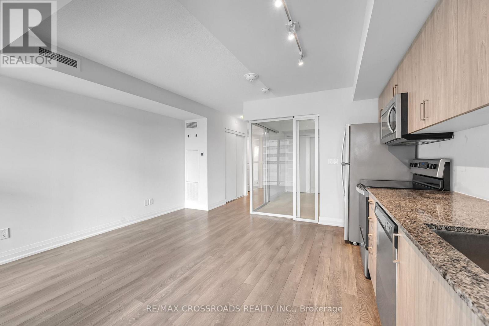 528 - 20 Meadowglen Place, Toronto (woburn), Ontario