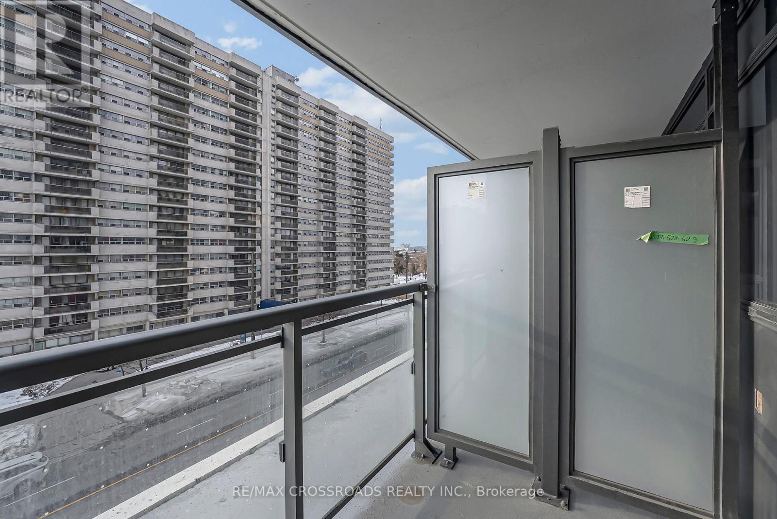 528 - 20 Meadowglen Place, Toronto (woburn), Ontario