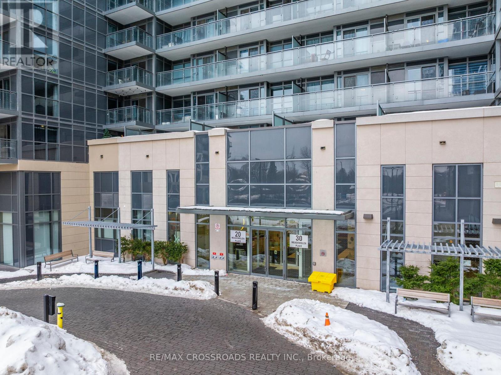 528 - 20 Meadowglen Place, Toronto (woburn), Ontario