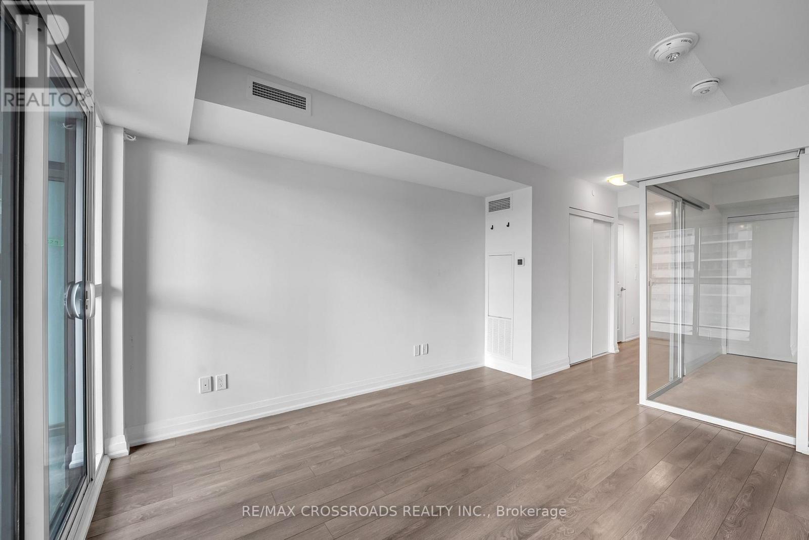 528 - 20 Meadowglen Place, Toronto (woburn), Ontario