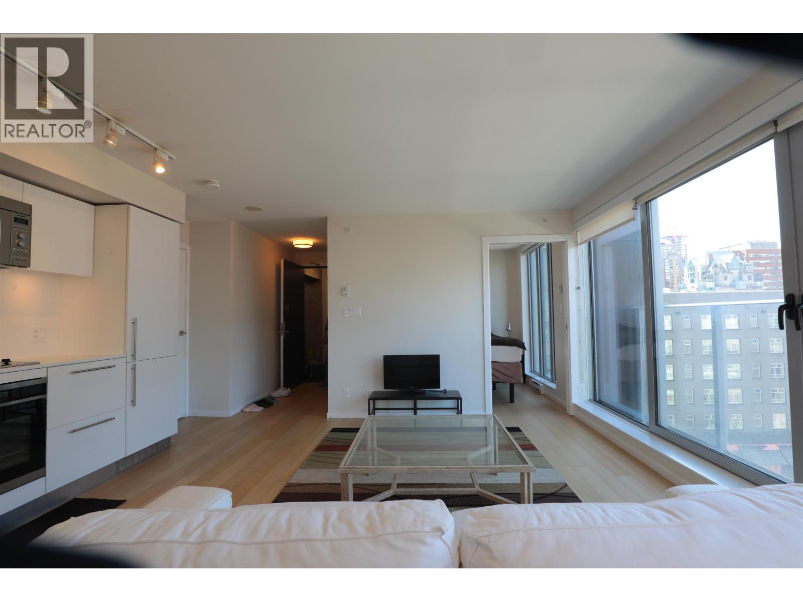 908 999 Seymour Street, Vancouver, British Columbia