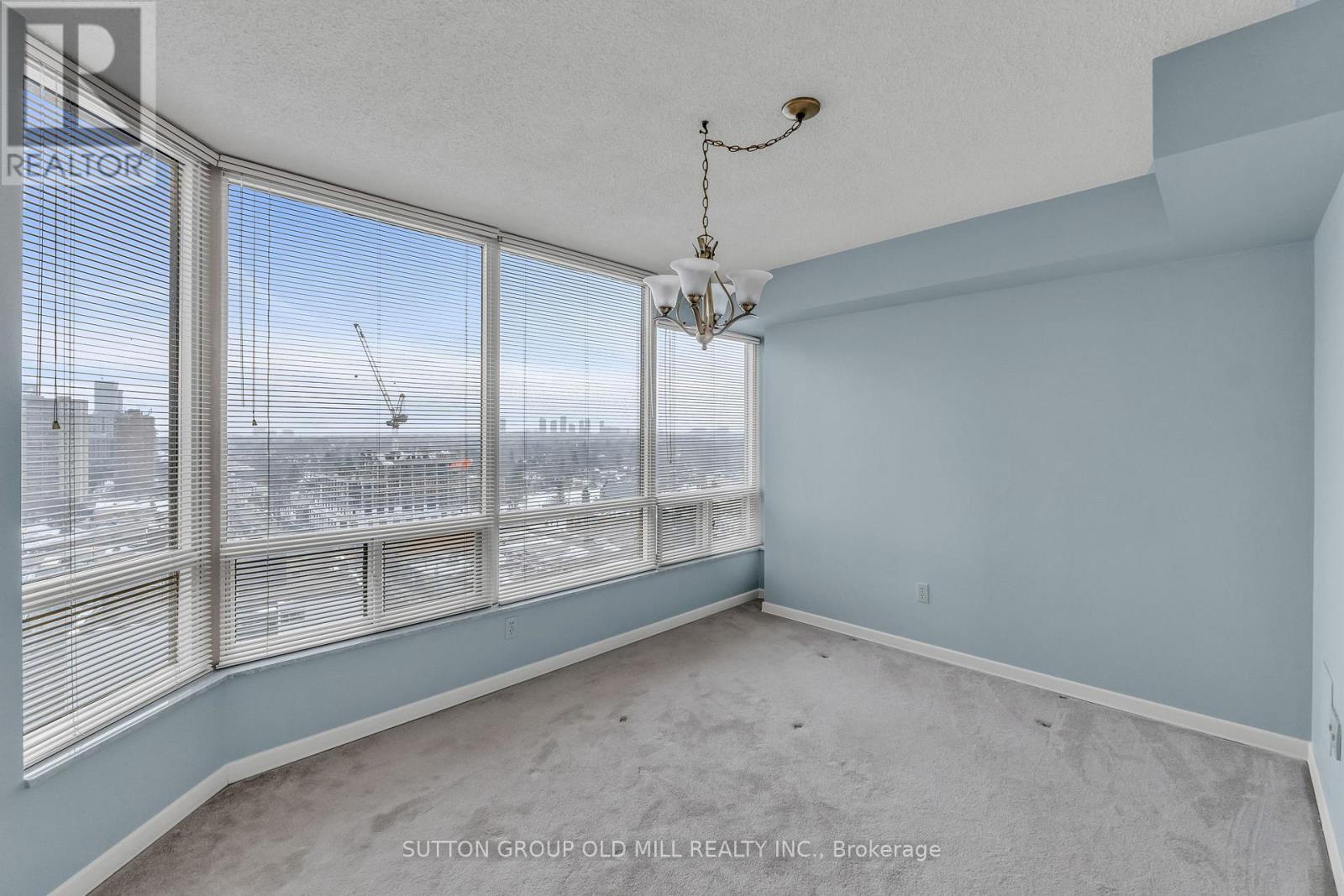 2002 - 1320 Islington Avenue, Toronto (islington-city Centre West), Ontario