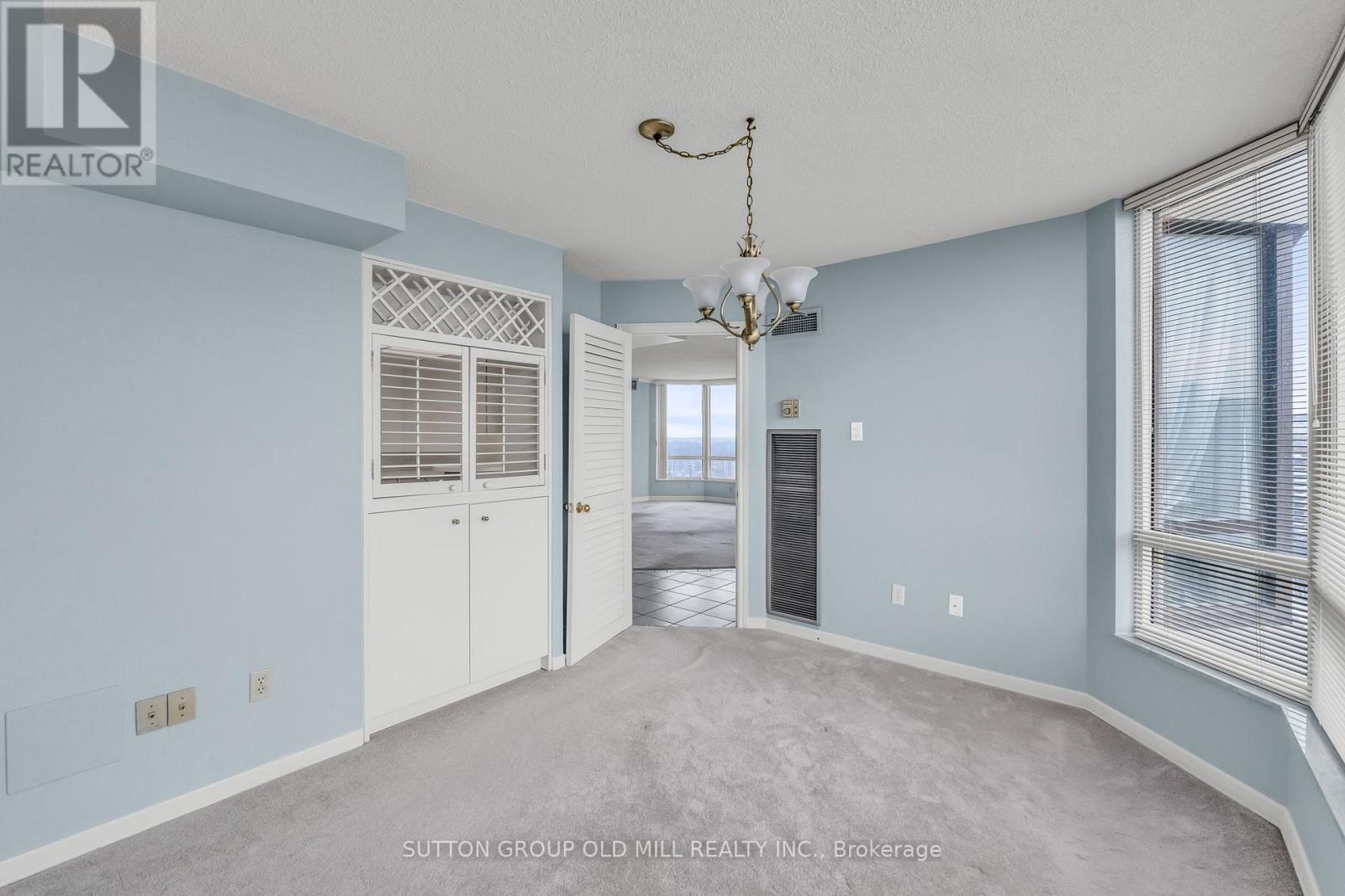 2002 - 1320 Islington Avenue, Toronto (islington-city Centre West), Ontario