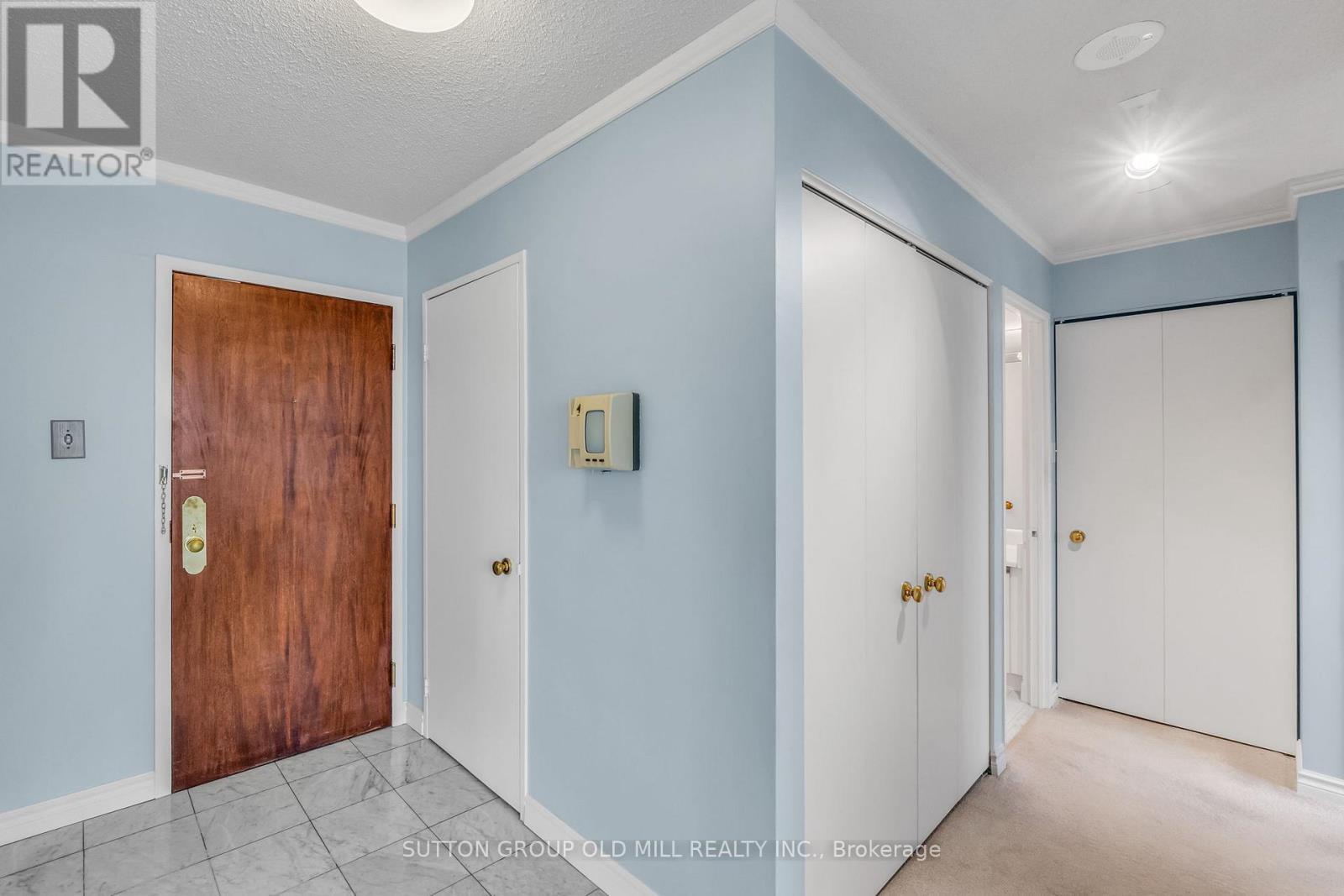 2002 - 1320 Islington Avenue, Toronto (islington-city Centre West), Ontario