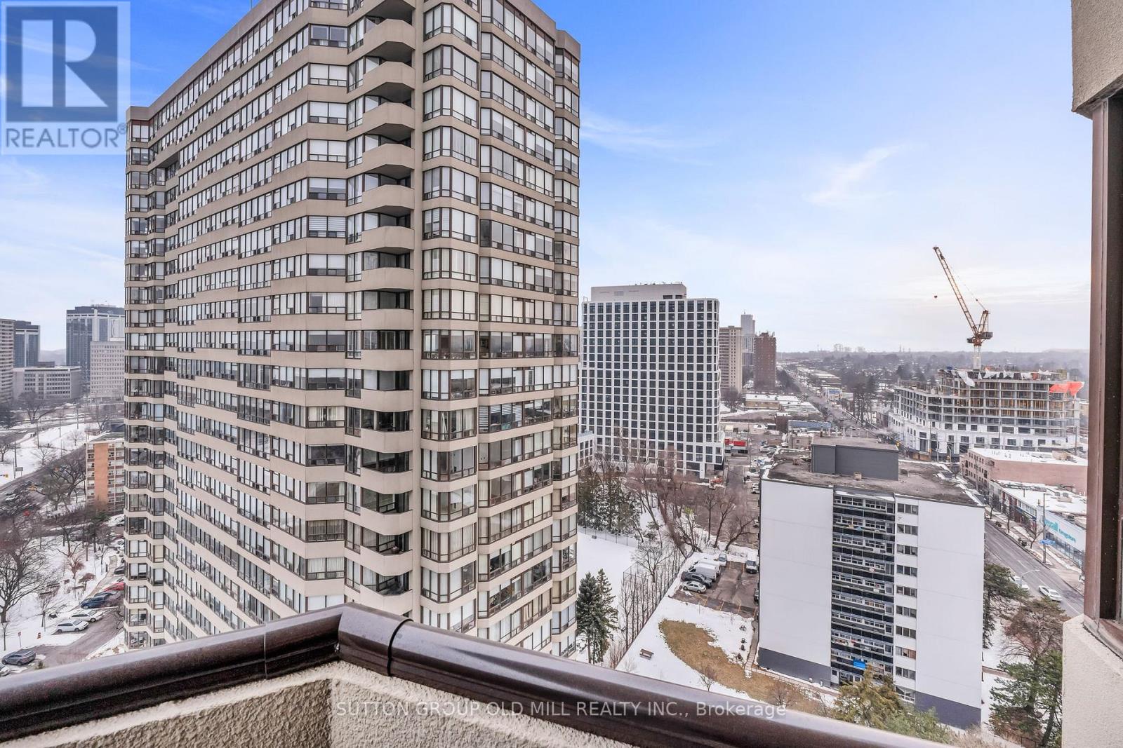 2002 - 1320 Islington Avenue, Toronto (islington-city Centre West), Ontario