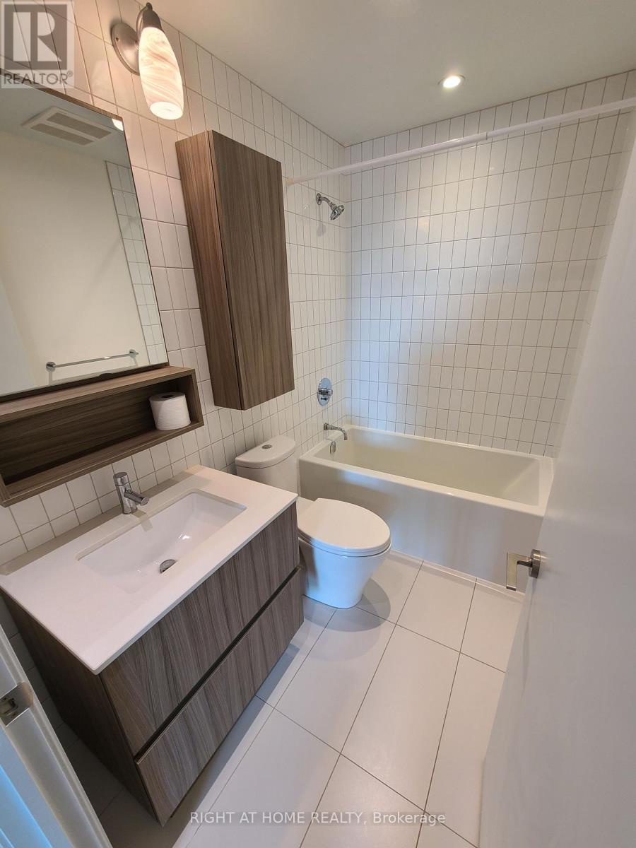 425 - 377 Madison Avenue, Toronto (casa Loma), Ontario