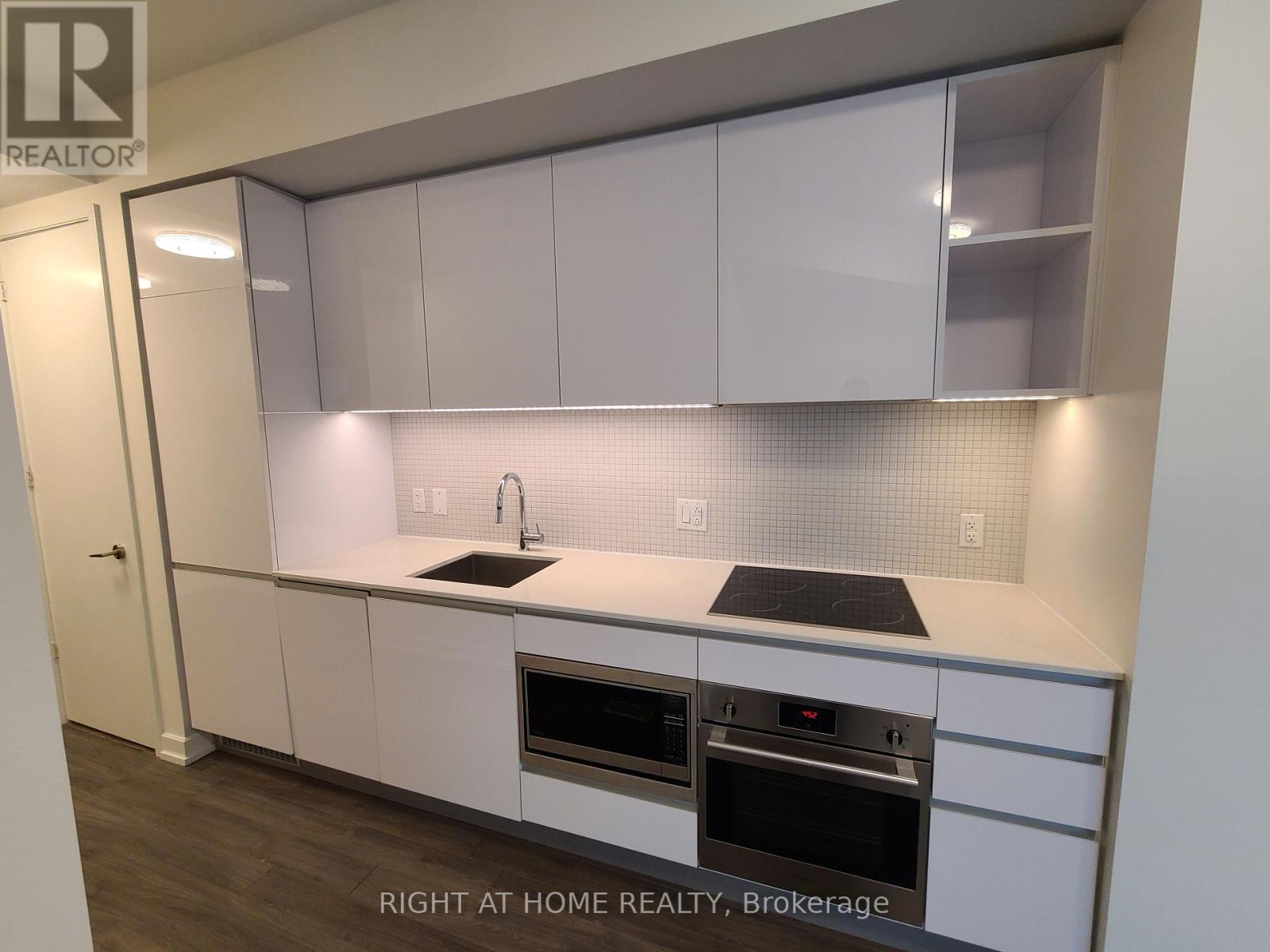 425 - 377 Madison Avenue, Toronto (casa Loma), Ontario