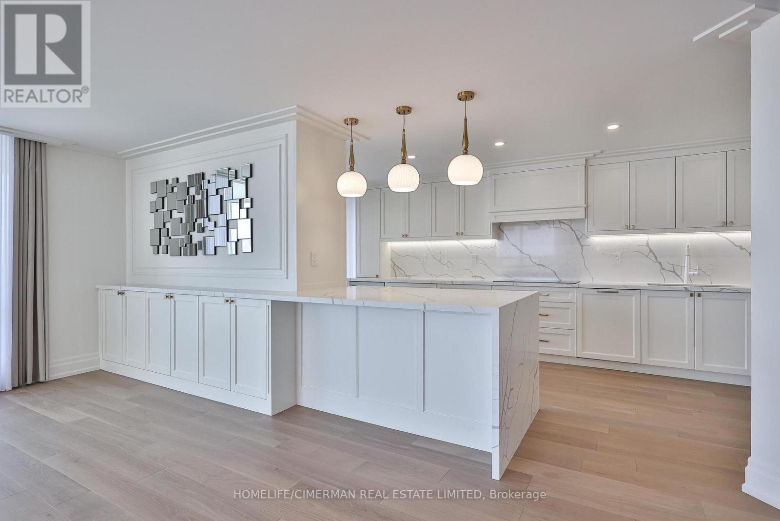 1403 - 240 Heath Street W, Toronto (forest Hill South), Ontario