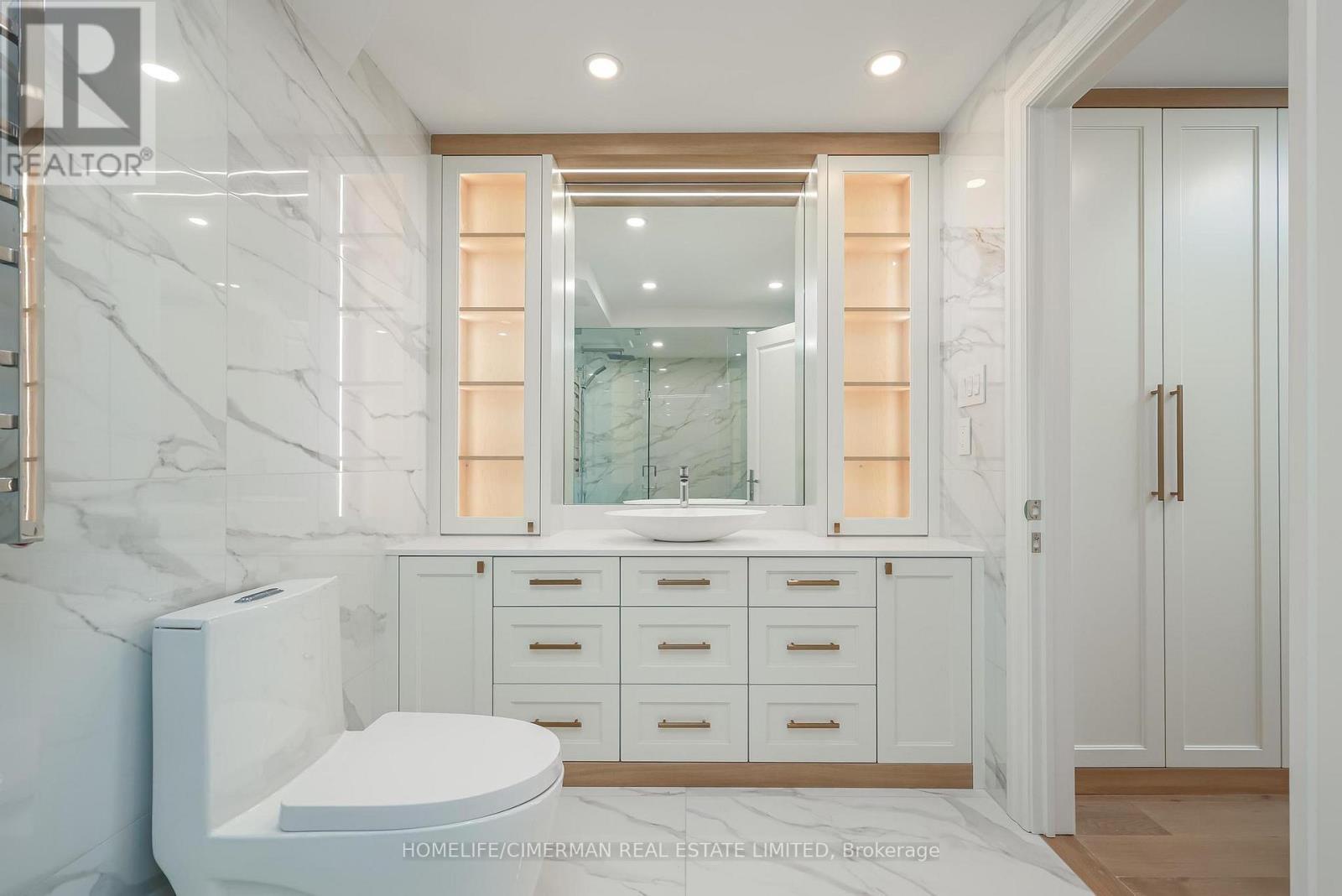 1403 - 240 Heath Street W, Toronto (forest Hill South), Ontario