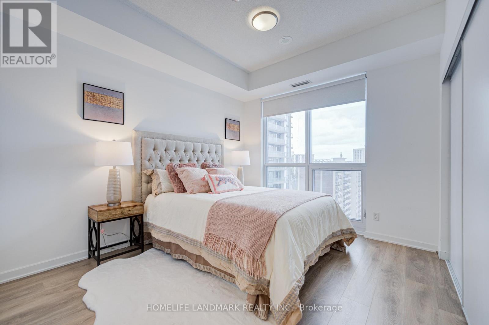 907 - 38 Forest Manor Road, Toronto (henry Farm), Ontario