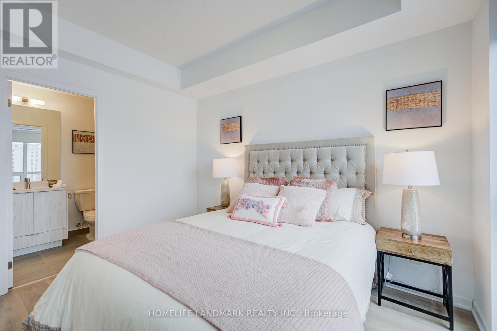 907 - 38 Forest Manor Road, Toronto (henry Farm), Ontario