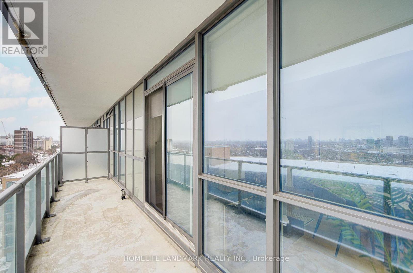 907 - 38 Forest Manor Road, Toronto (henry Farm), Ontario