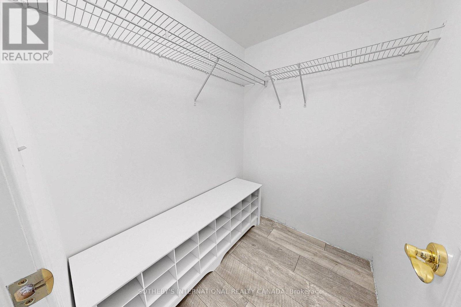 204 - 55 Harrison Garden Boulevard, Toronto (willowdale East), Ontario