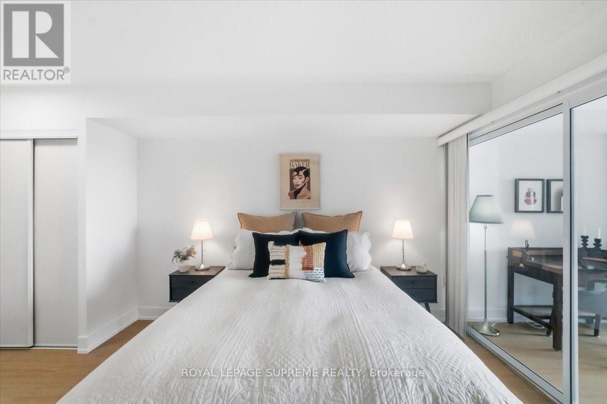 512 - 550 Queens Quay W, Toronto (waterfront Communities), Ontario