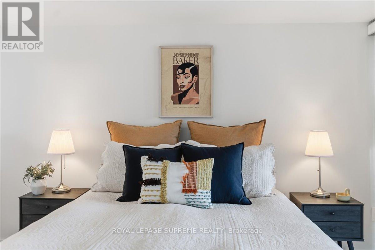 512 - 550 Queens Quay W, Toronto (waterfront Communities), Ontario