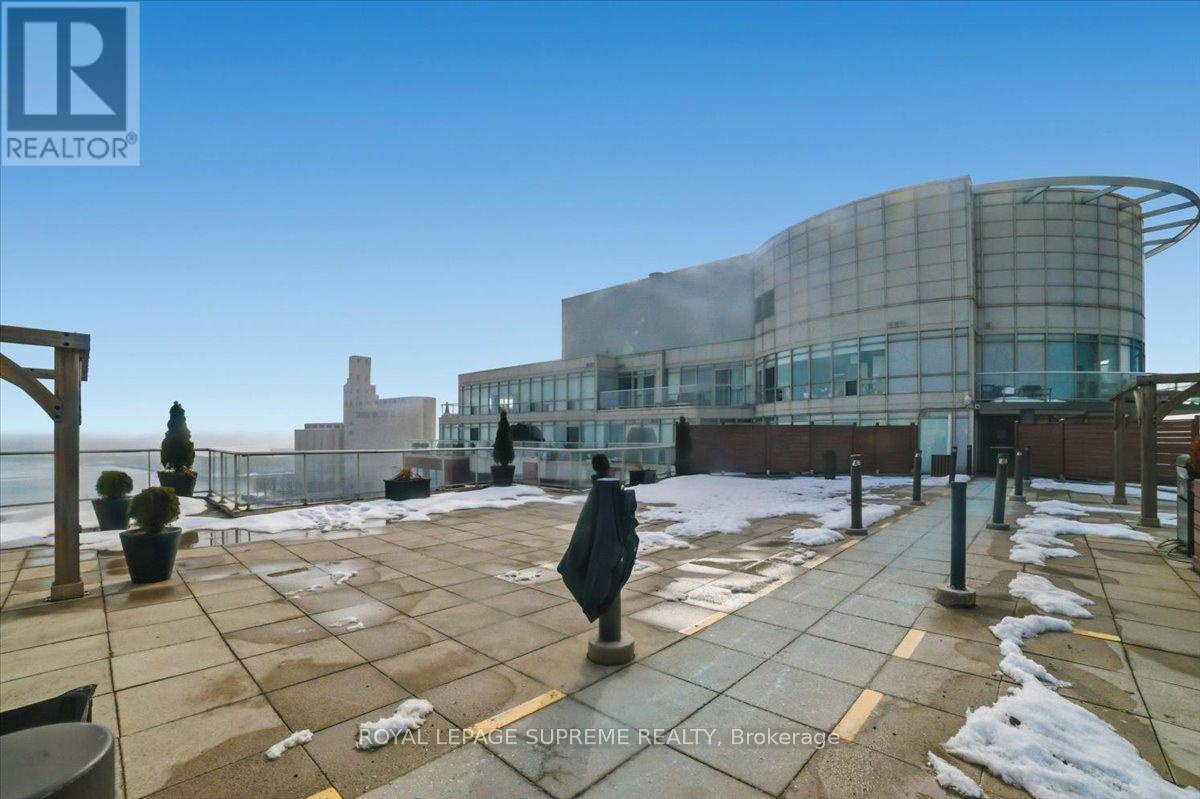 512 - 550 Queens Quay W, Toronto (waterfront Communities), Ontario