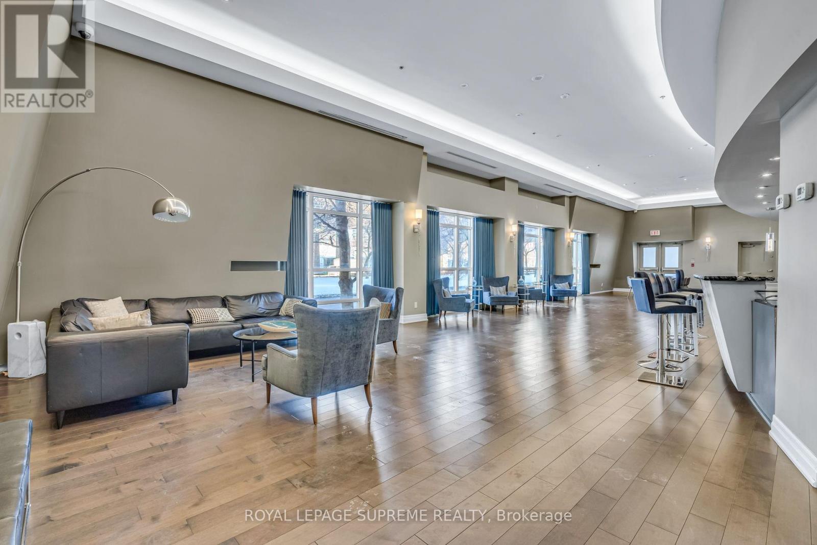 512 - 550 Queens Quay W, Toronto (waterfront Communities), Ontario