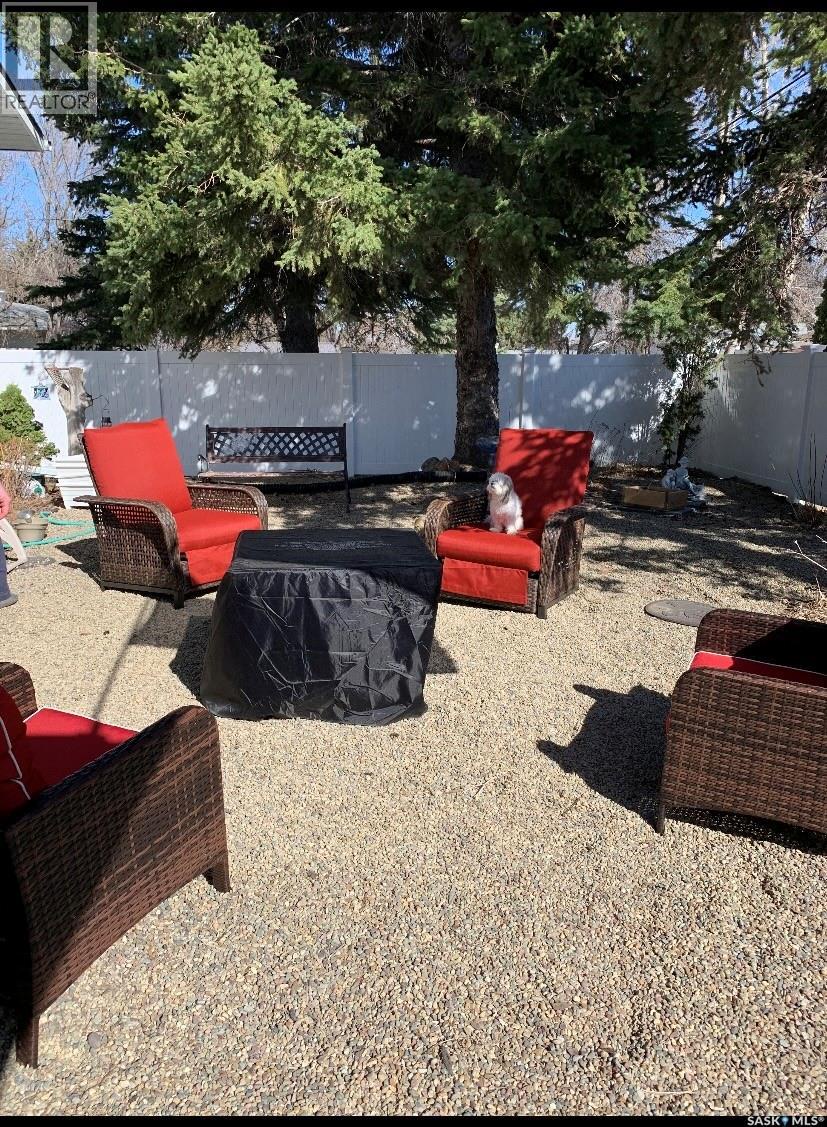 1102 Golden Place, Swift Current, Saskatchewan