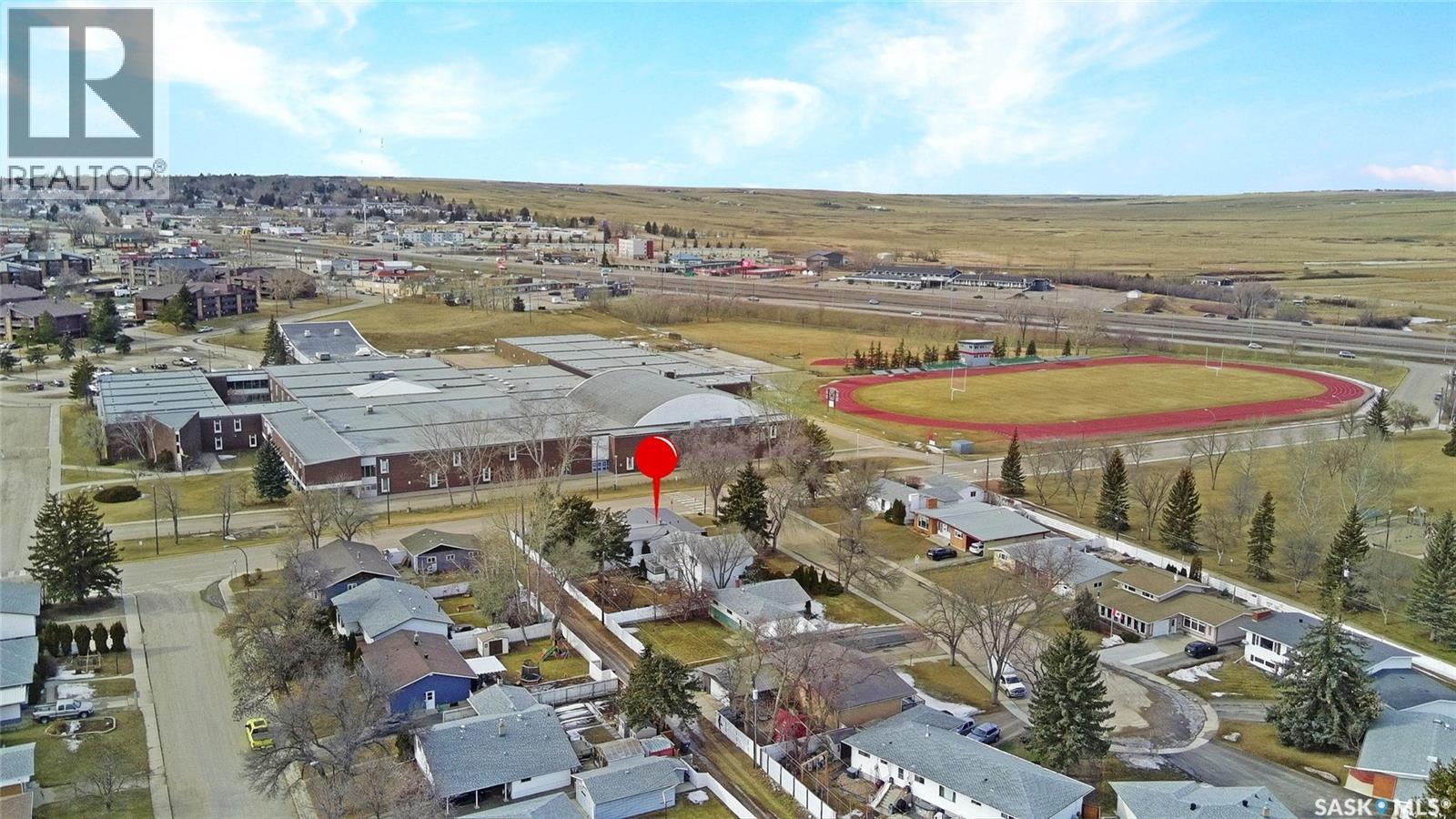 1102 Golden Place, Swift Current, Saskatchewan