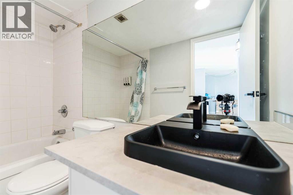 1509, 221 6 Avenue Se, Calgary, Alberta