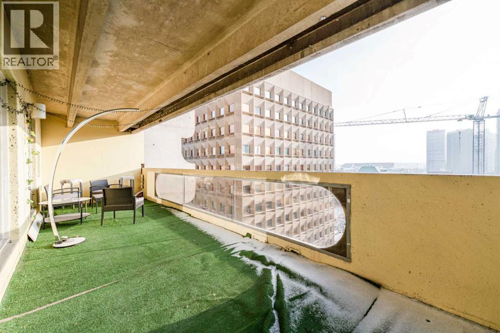 1509, 221 6 Avenue Se, Calgary, Alberta