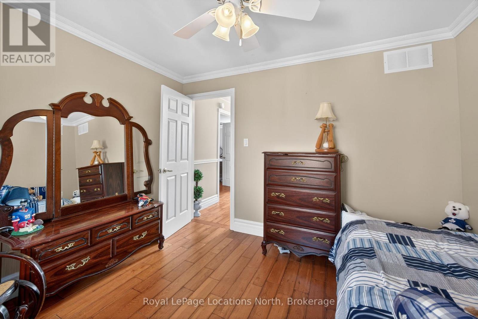 20 Green Mountain Court, Oro-medonte, Ontario