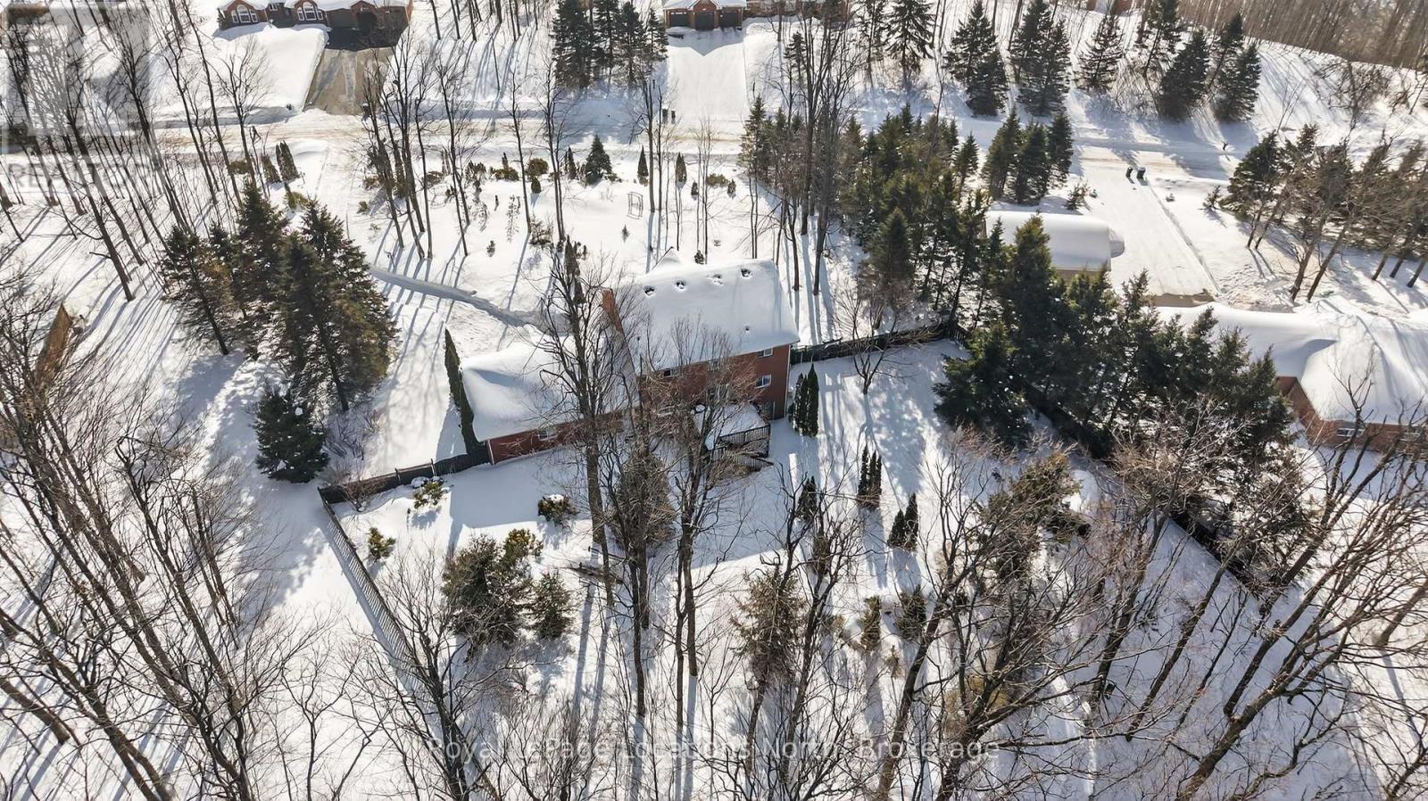 20 Green Mountain Court, Oro-medonte, Ontario