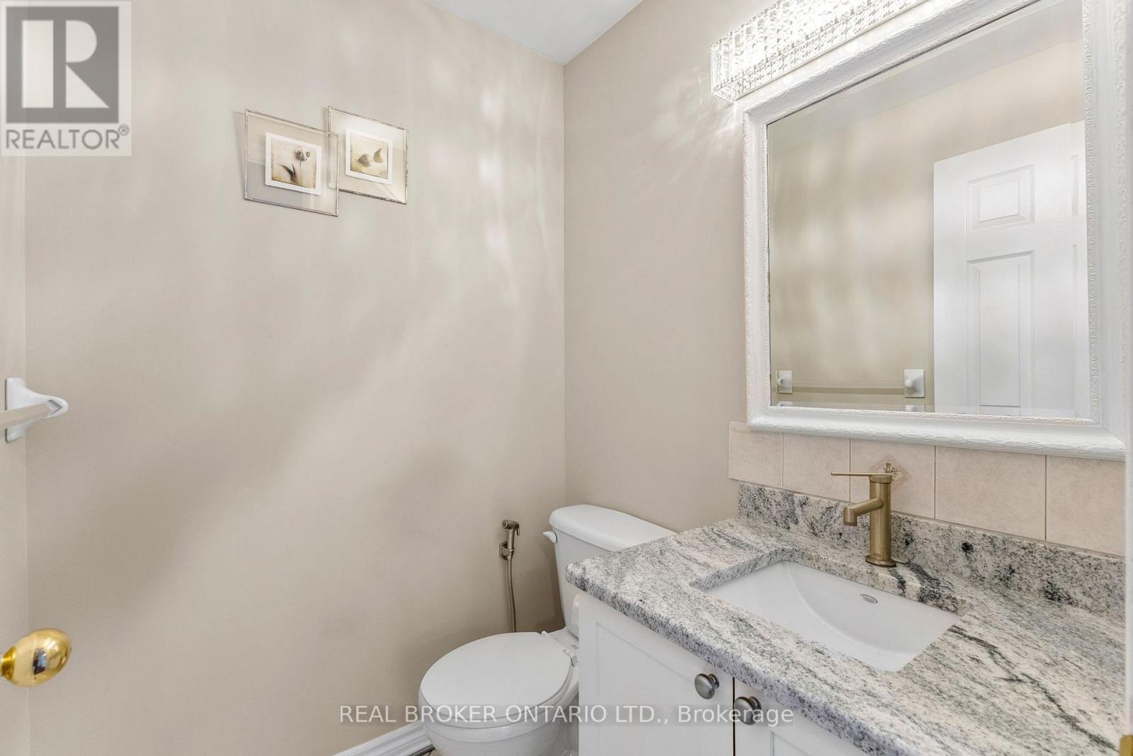 2014 Jasper Avenue, Ottawa, Ontario