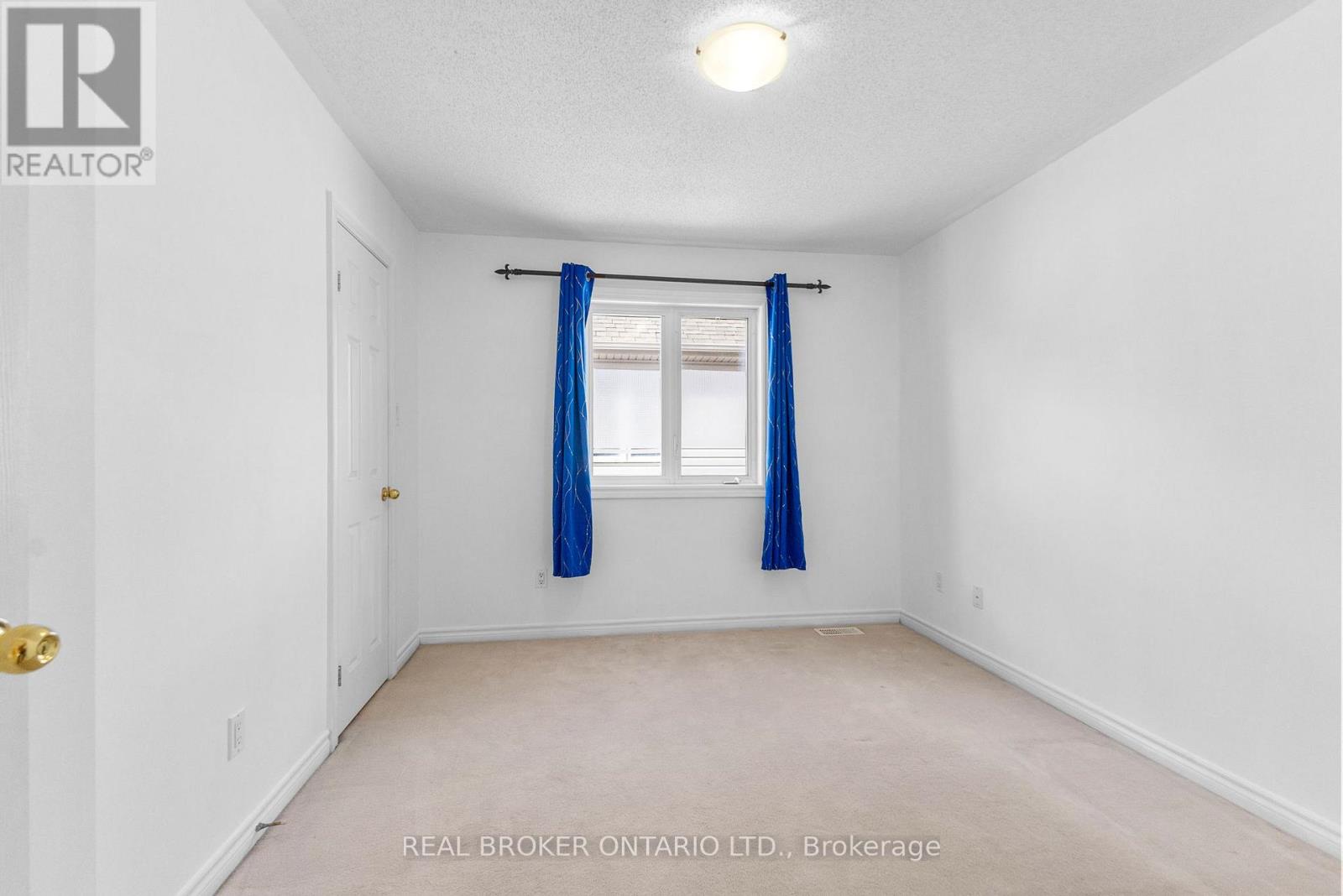 2014 Jasper Avenue, Ottawa, Ontario