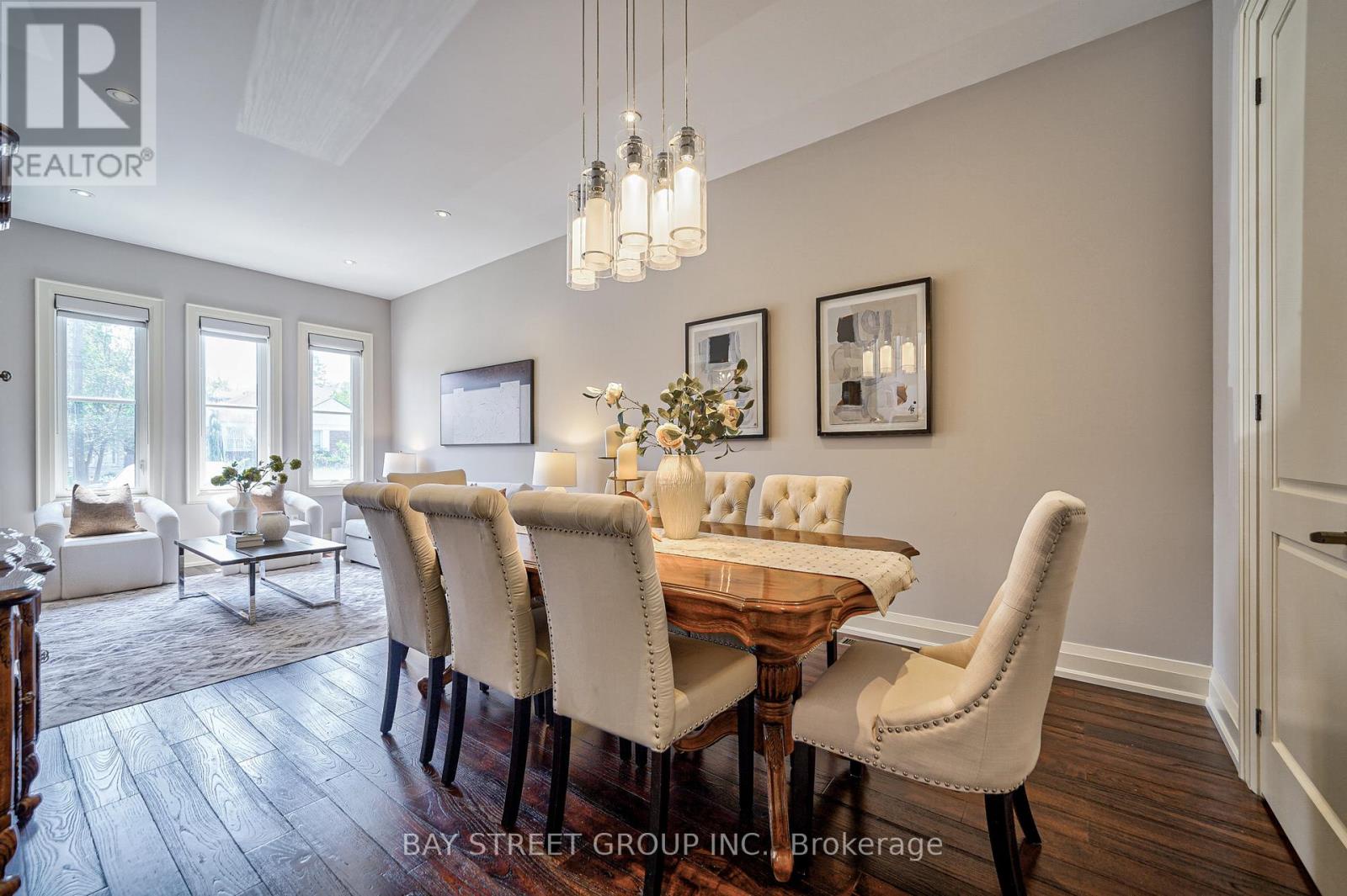 80 Churchill Avenue, Toronto (willowdale West), Ontario