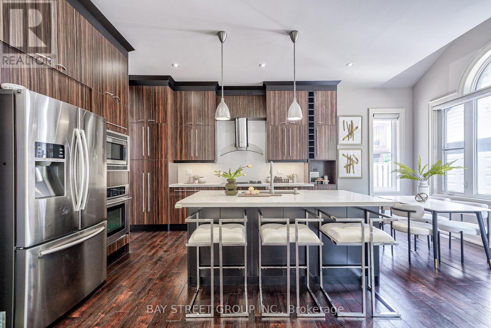 80 Churchill Avenue, Toronto (willowdale West), Ontario