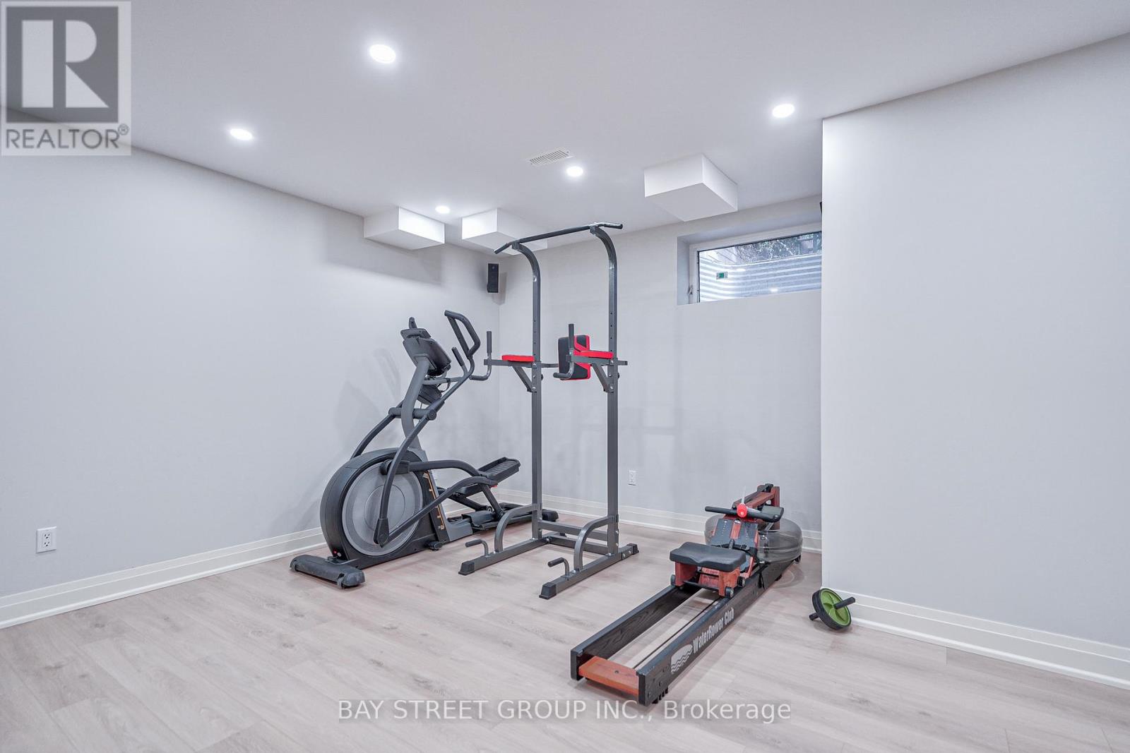 80 Churchill Avenue, Toronto (willowdale West), Ontario