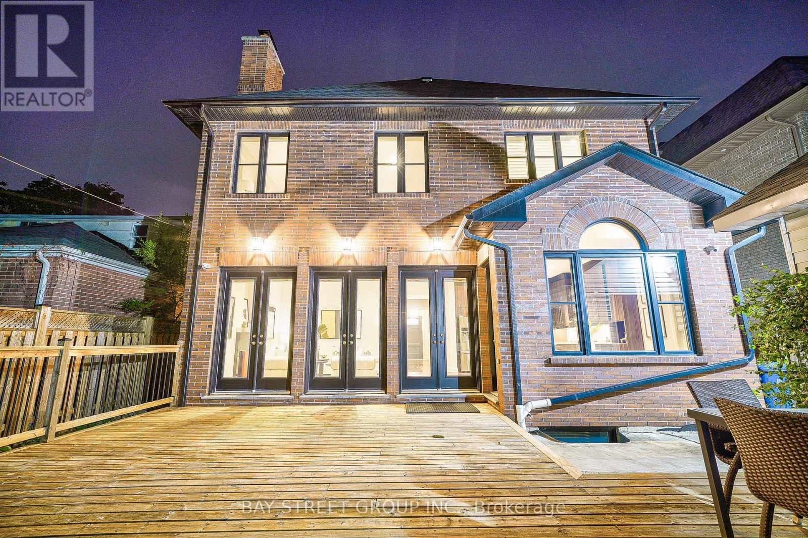 80 Churchill Avenue, Toronto (willowdale West), Ontario