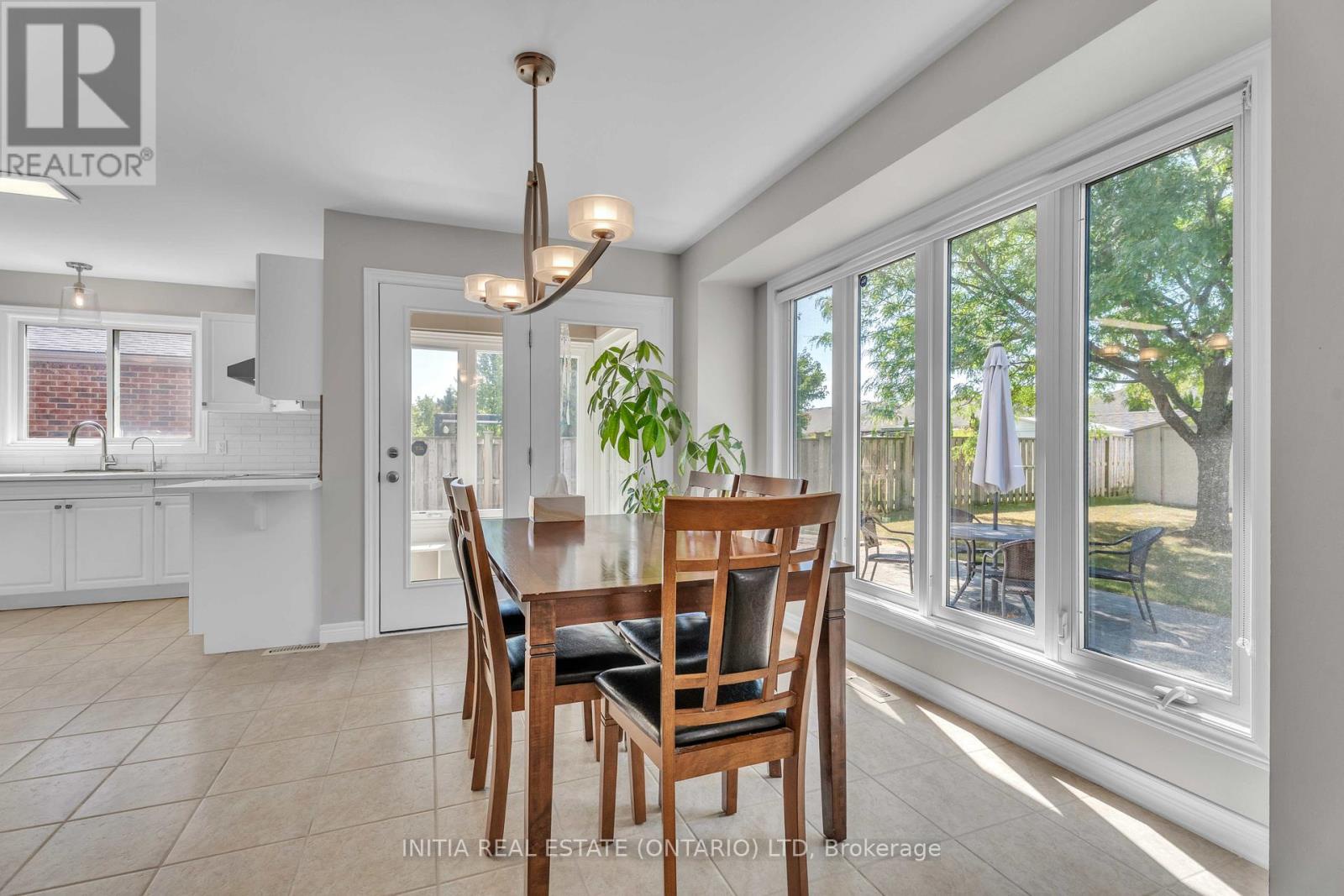 2021 Lumb Court, London North (north R), Ontario