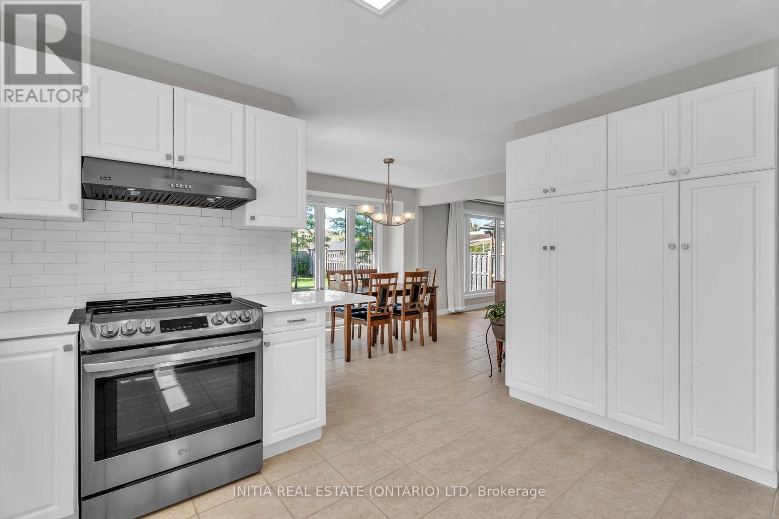 2021 Lumb Court, London North (north R), Ontario