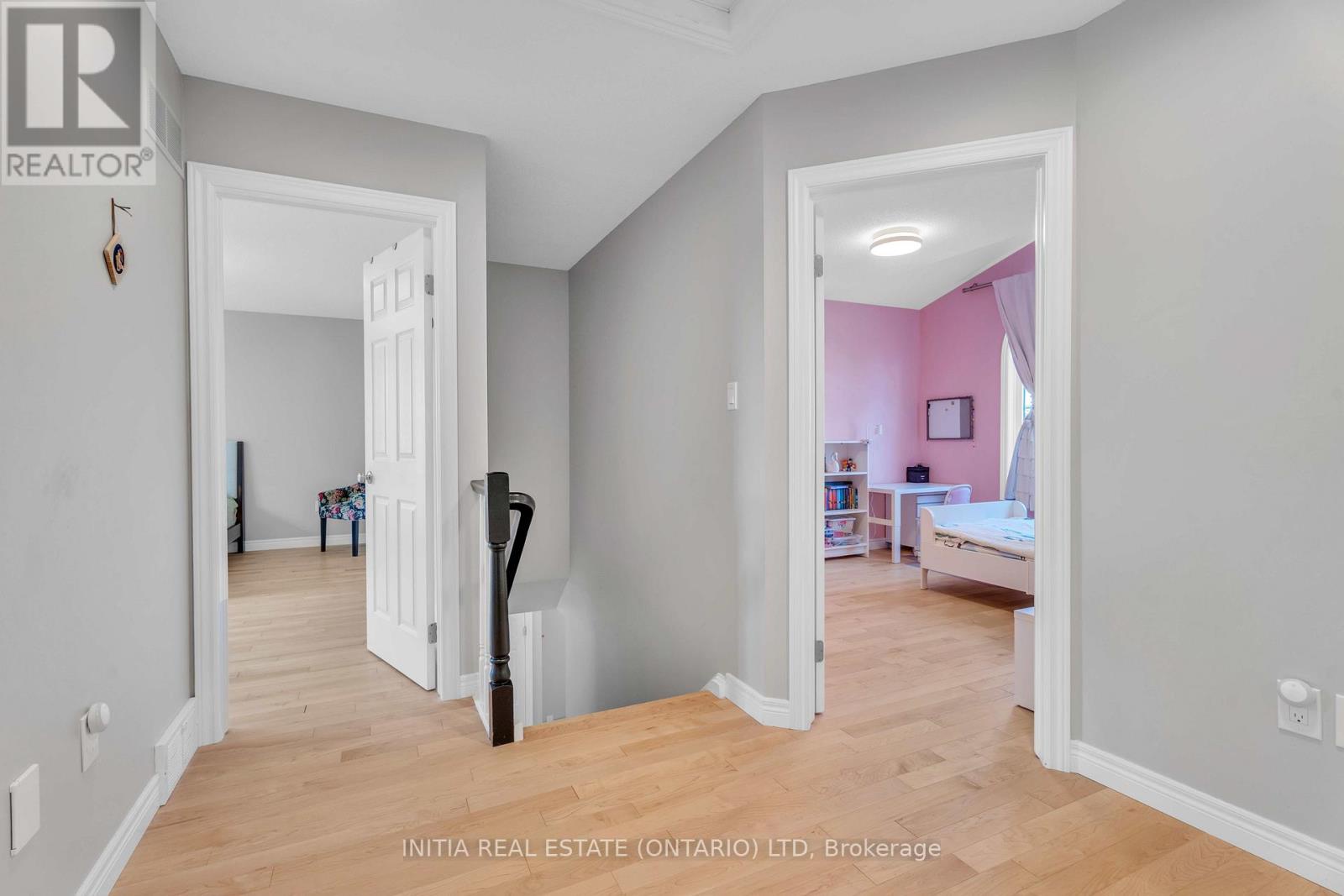 2021 Lumb Court, London North (north R), Ontario