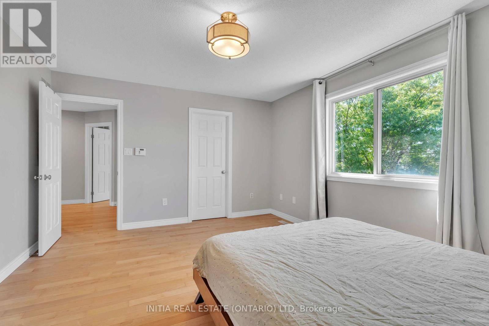 2021 Lumb Court, London North (north R), Ontario