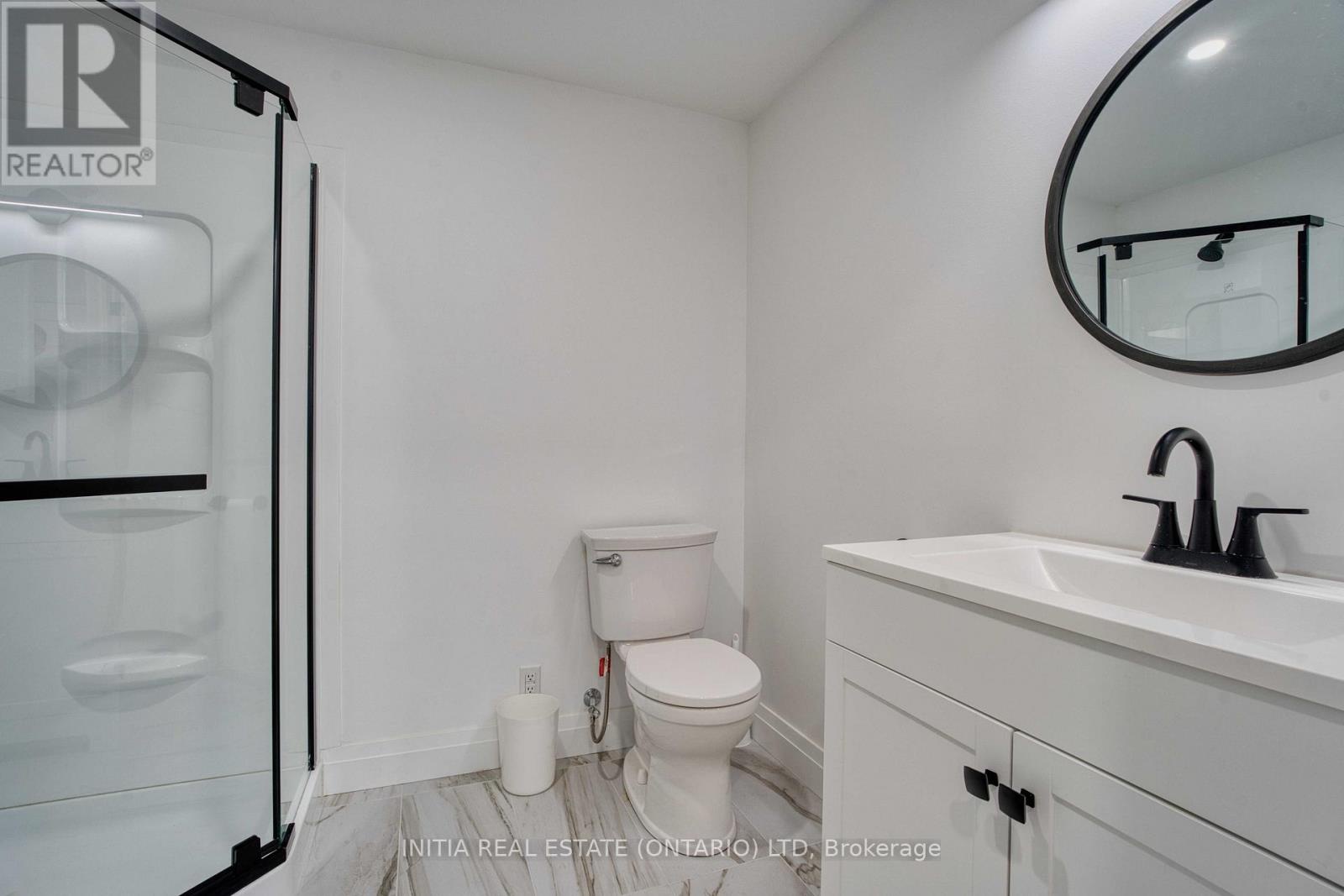 2021 Lumb Court, London North (north R), Ontario