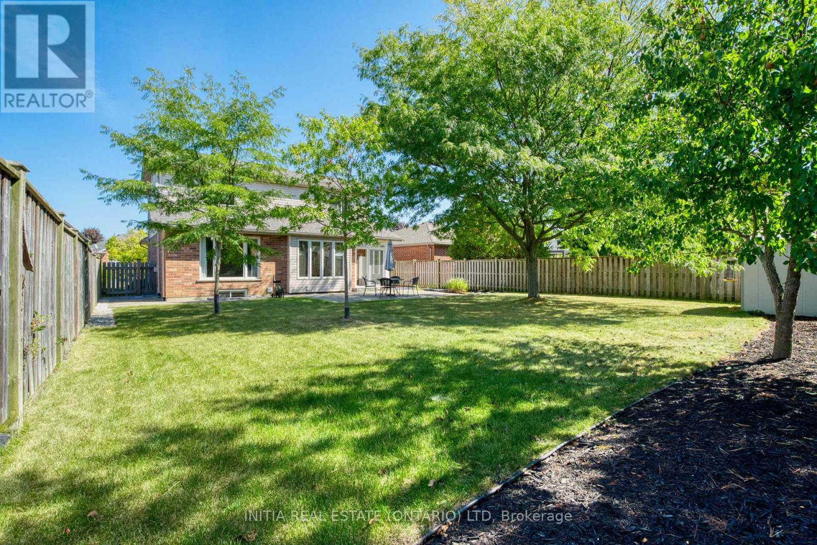 2021 Lumb Court, London North (north R), Ontario