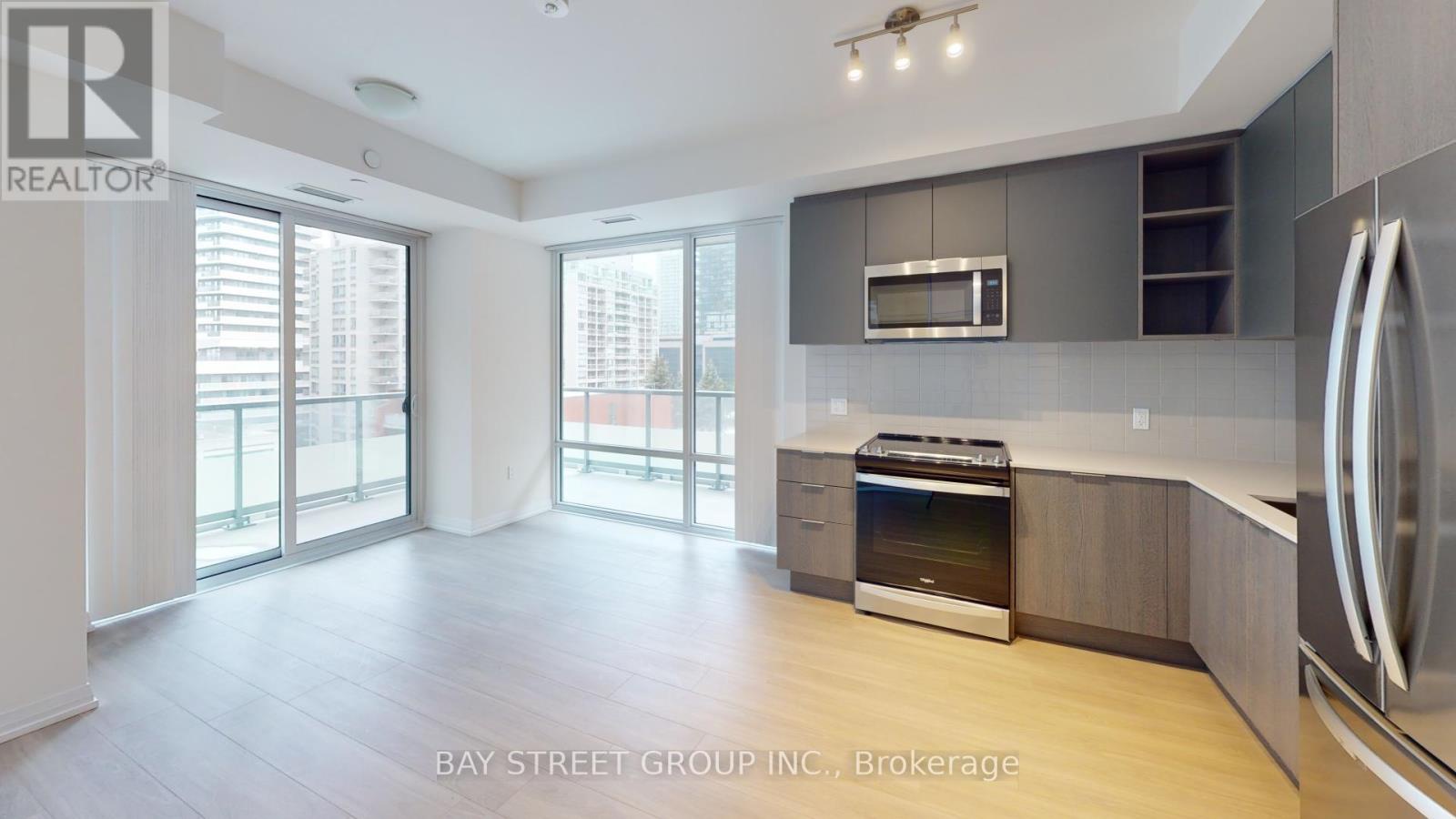 817 - 50 Dunfield Avenue, Toronto (mount Pleasant West), Ontario