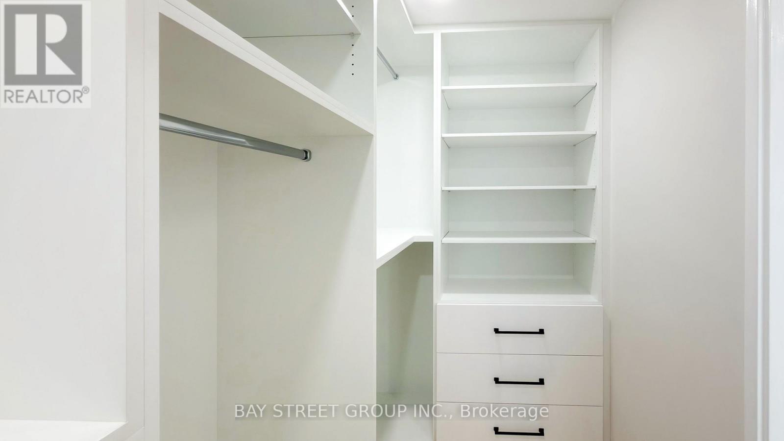 801 - 85 Skymark Drive, Toronto (hillcrest Village), Ontario