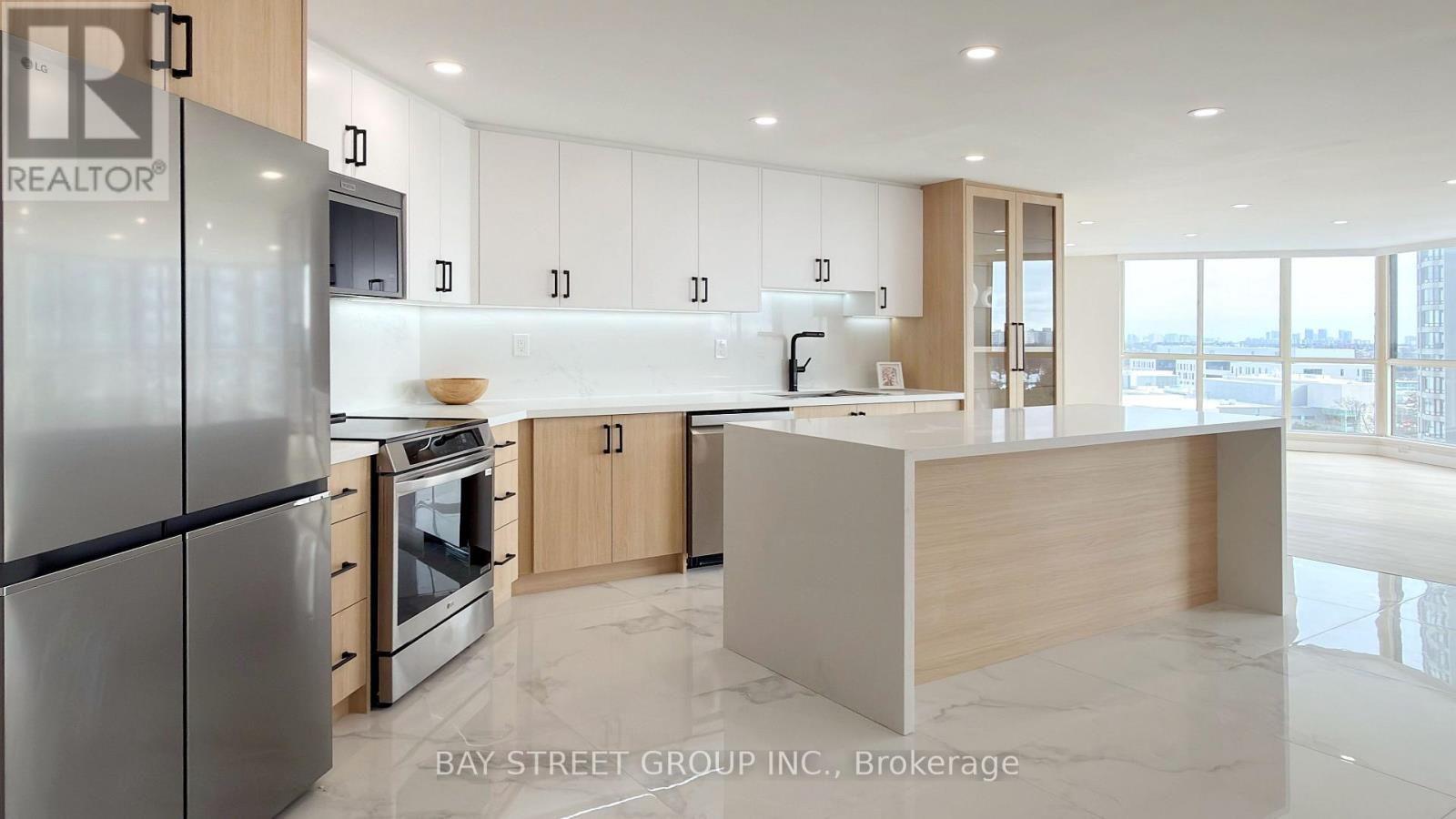 801 - 85 Skymark Drive, Toronto (hillcrest Village), Ontario