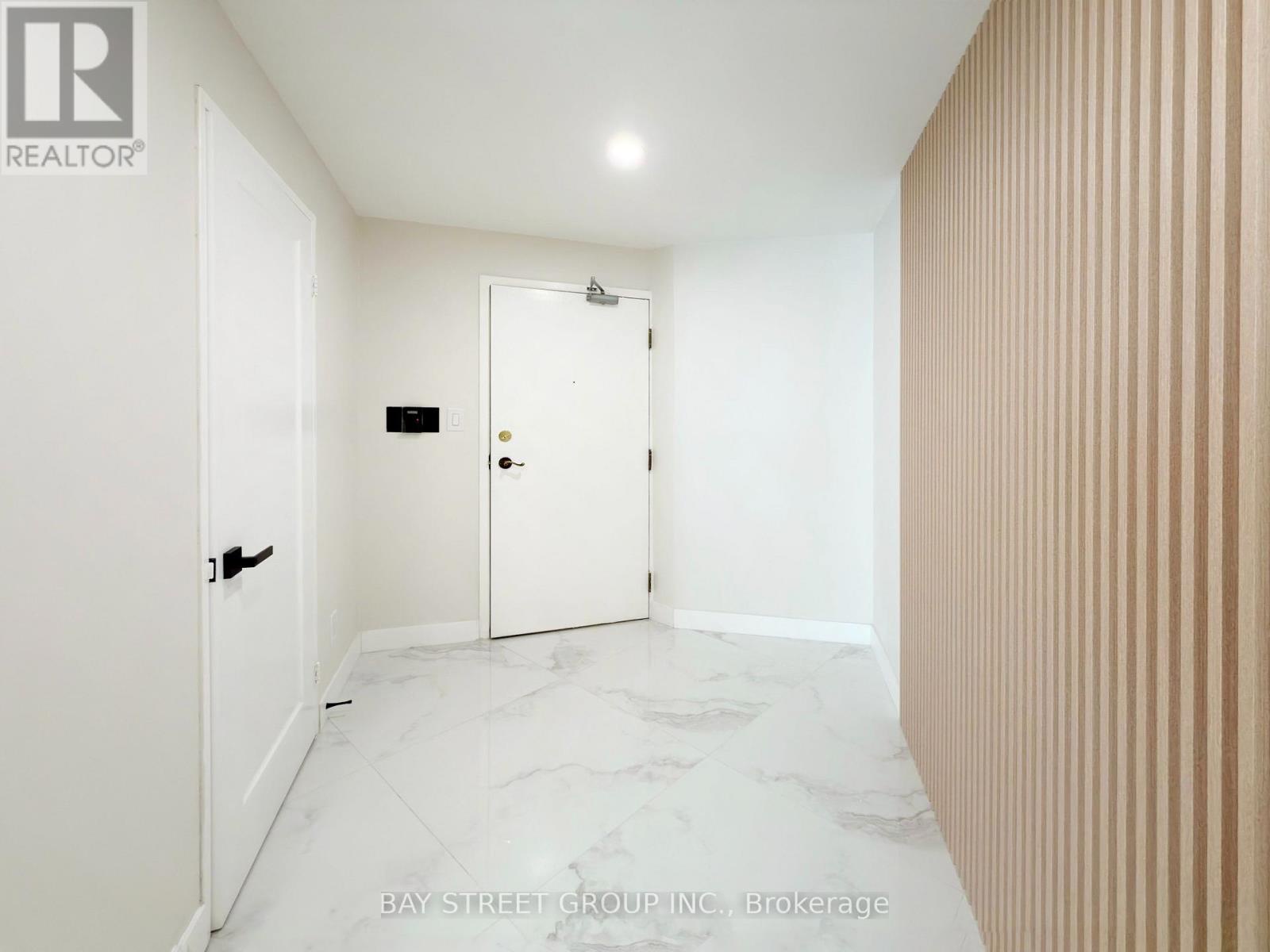 801 - 85 Skymark Drive, Toronto (hillcrest Village), Ontario